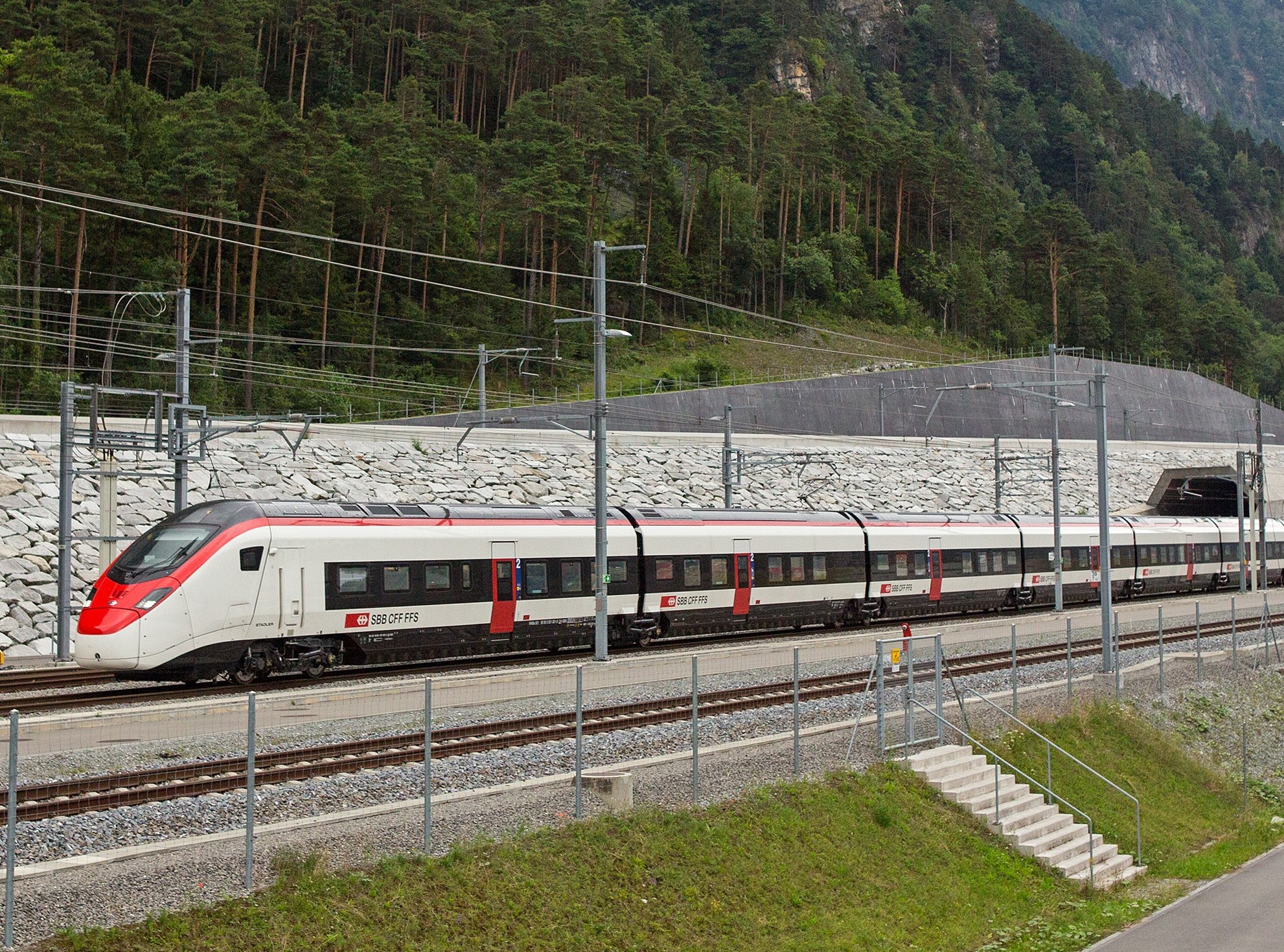 Portal Gotthardbasistunnel