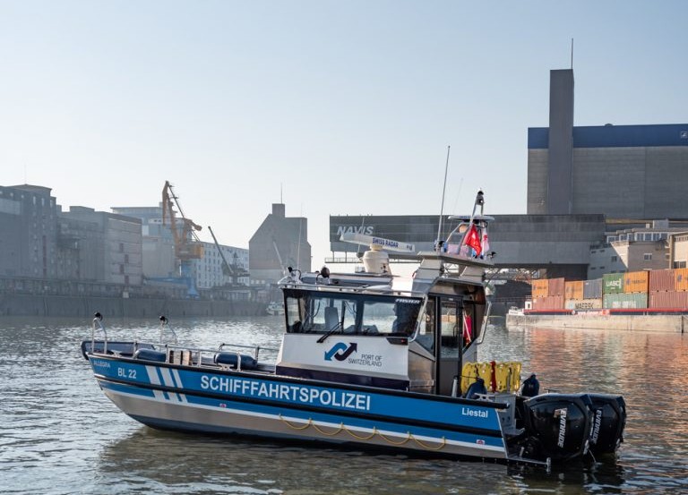 Boot der Schifffahrtspolizei