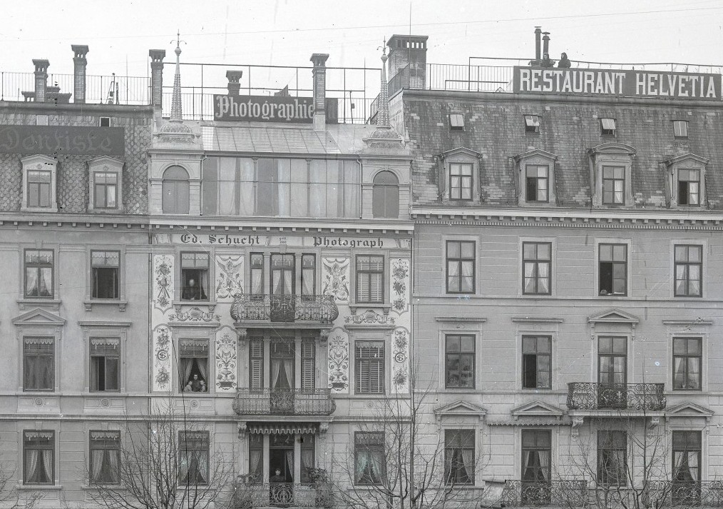 Das Fotoatelier der Familie Schucht an der Kasernenstrasse, bei der Sihl.