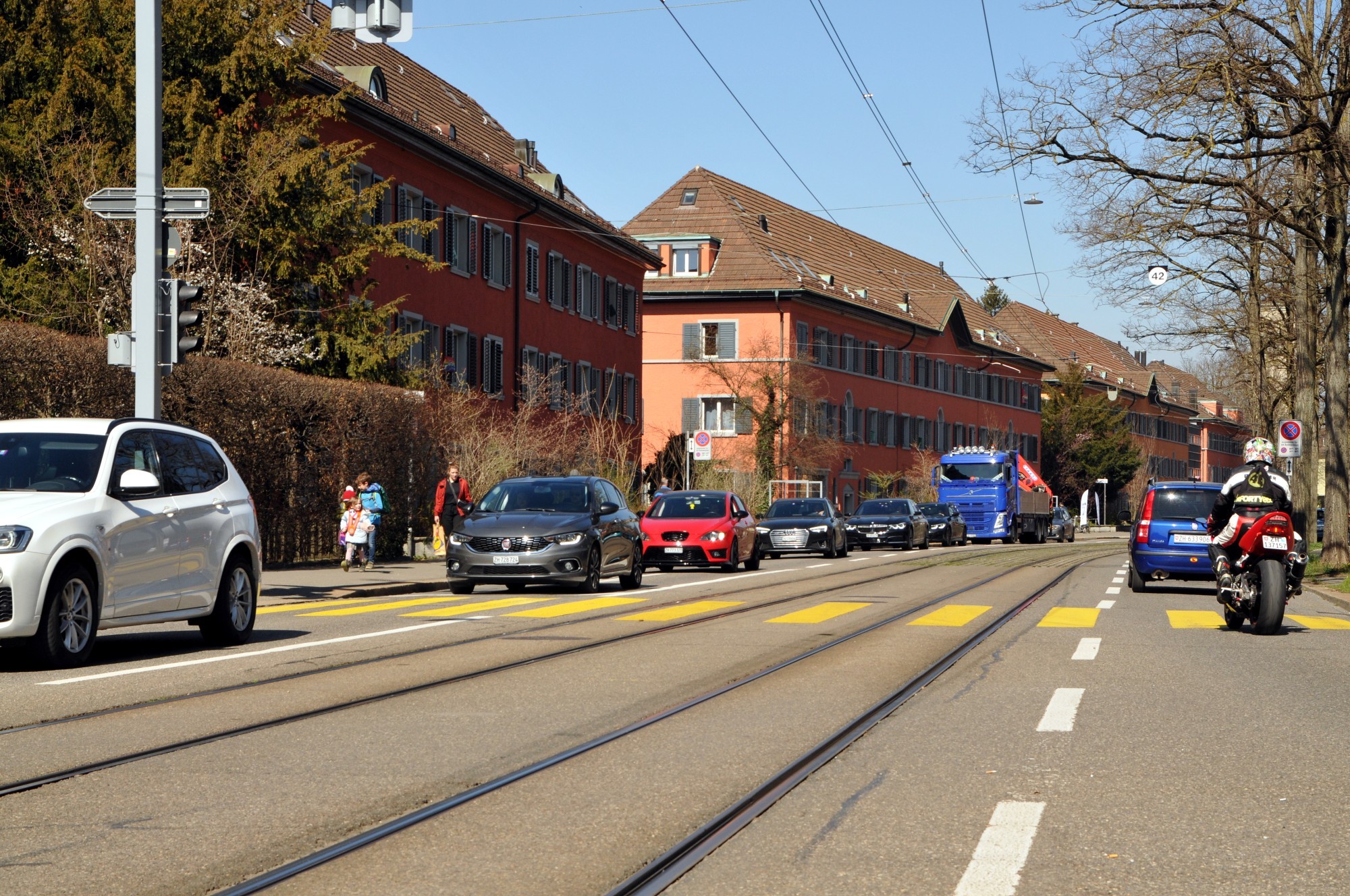 Zürich Oberstrass Langmauerstrasse