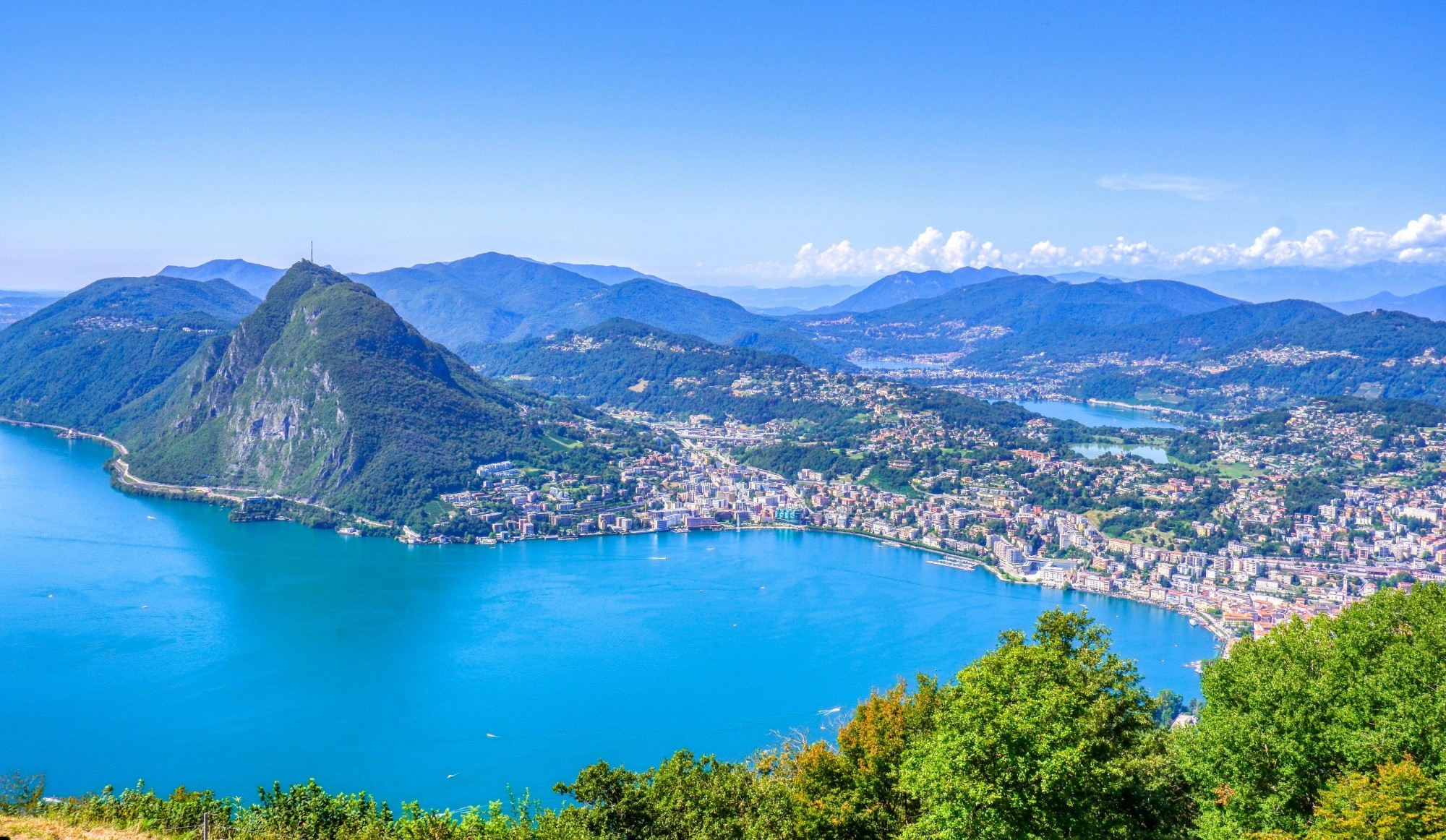 Blick vom Monte Bré auf Lugano.