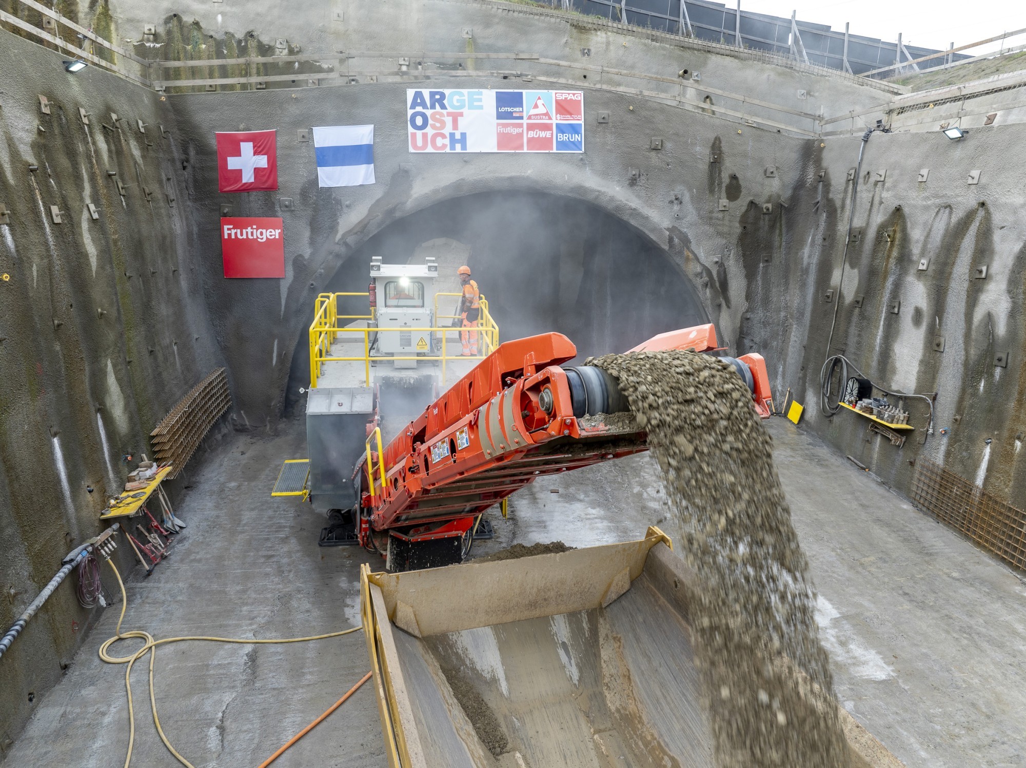 Tunnelportal Städtlerwald Seite Stumpen Umfahrung Cham-Hünenberg