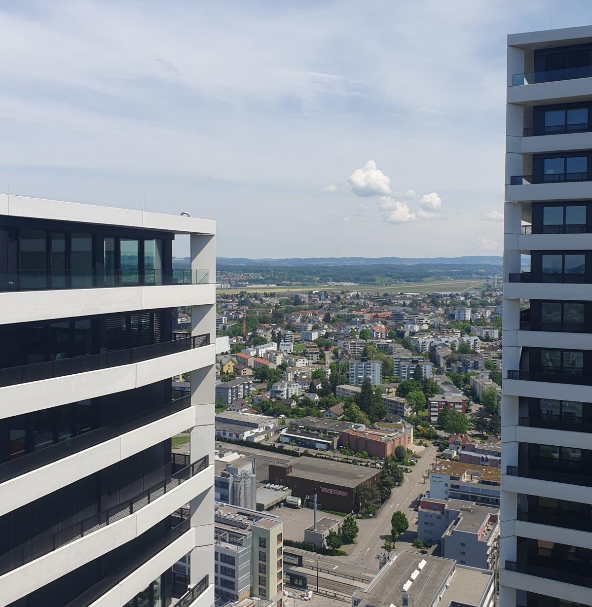 Zuwanderung Dübendorf Aussicht ThreePoints