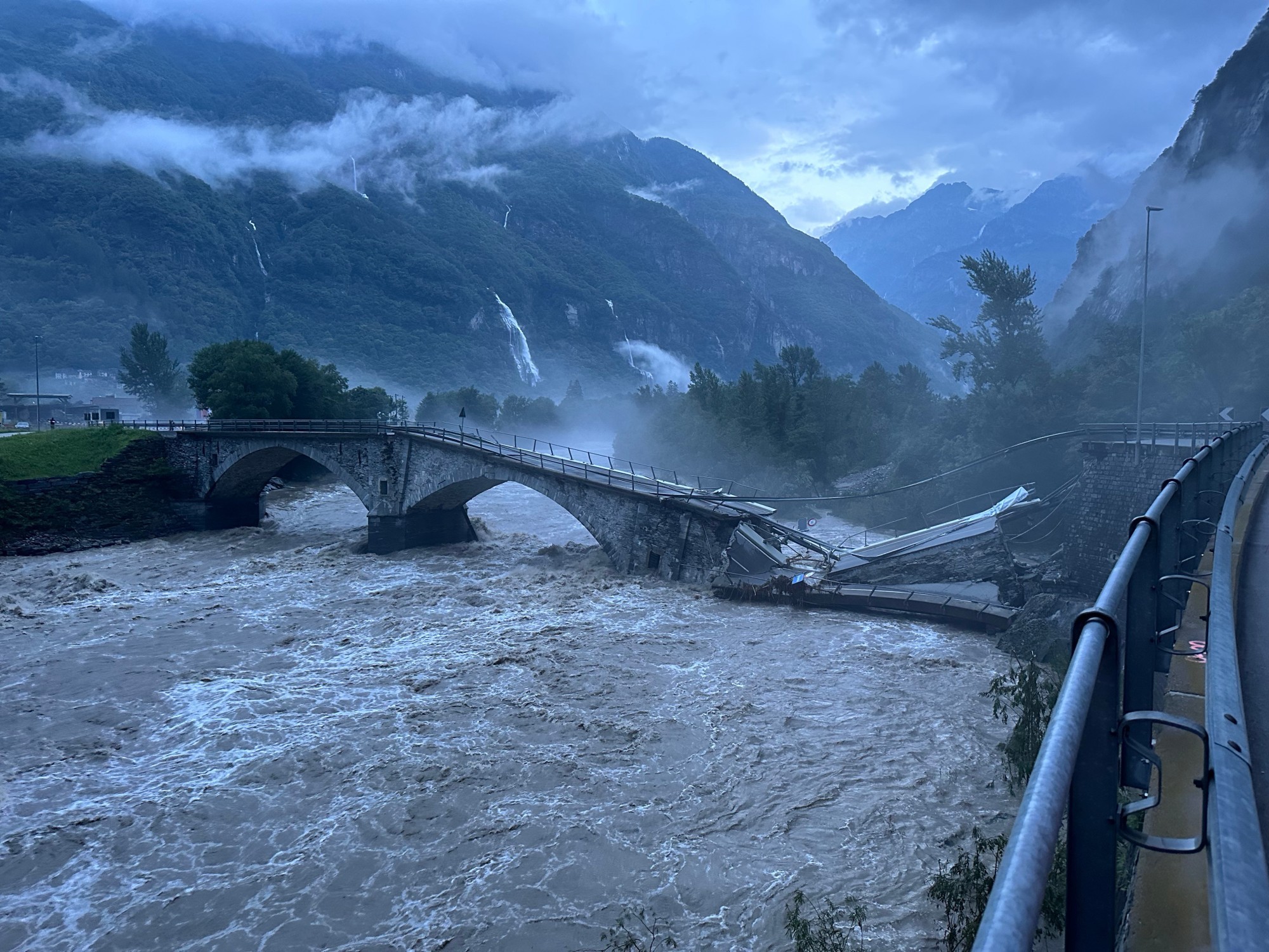 Der zerstörte Ponte Visletto im Juni 2024.