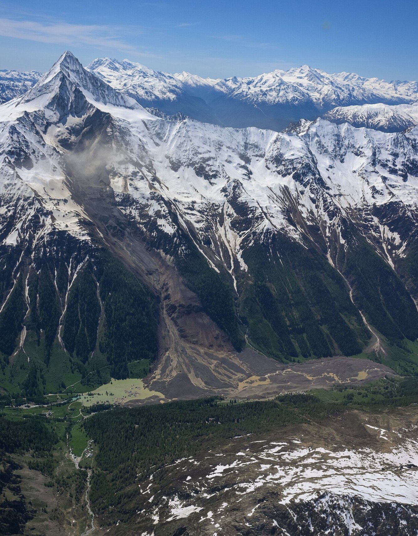 Lötschental bei Blatten nach Bergsturz