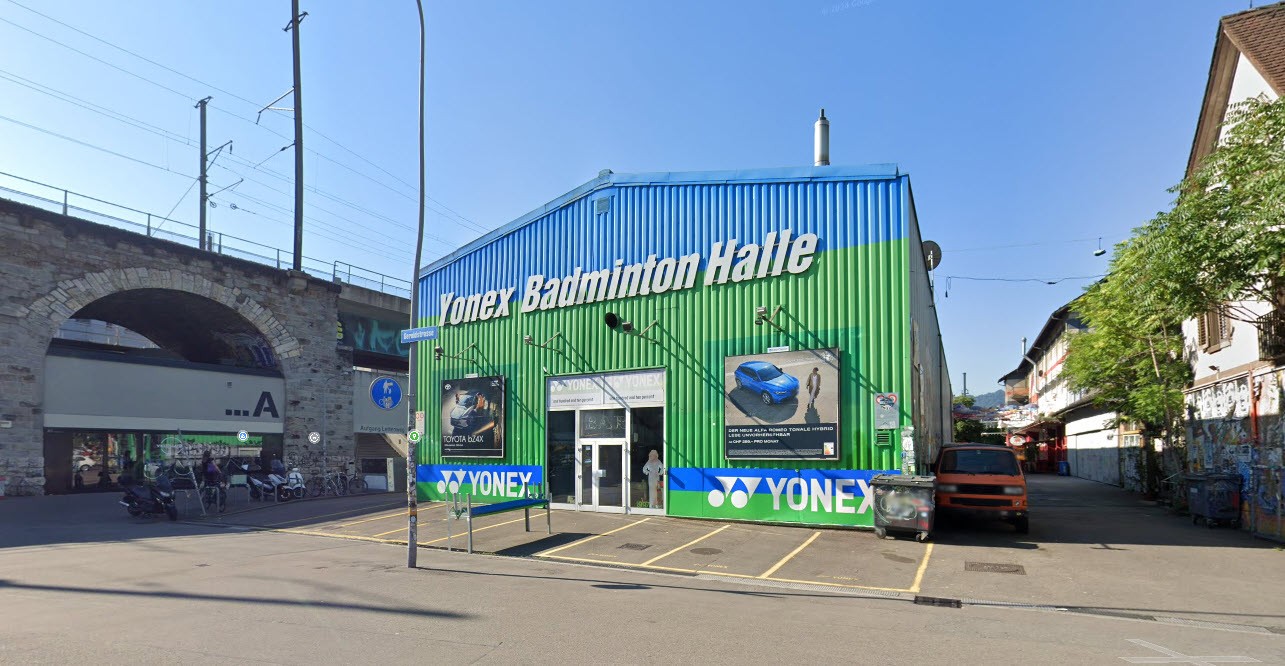 Yonex Badminton Halle bei der Hardbrücke in Zürich
