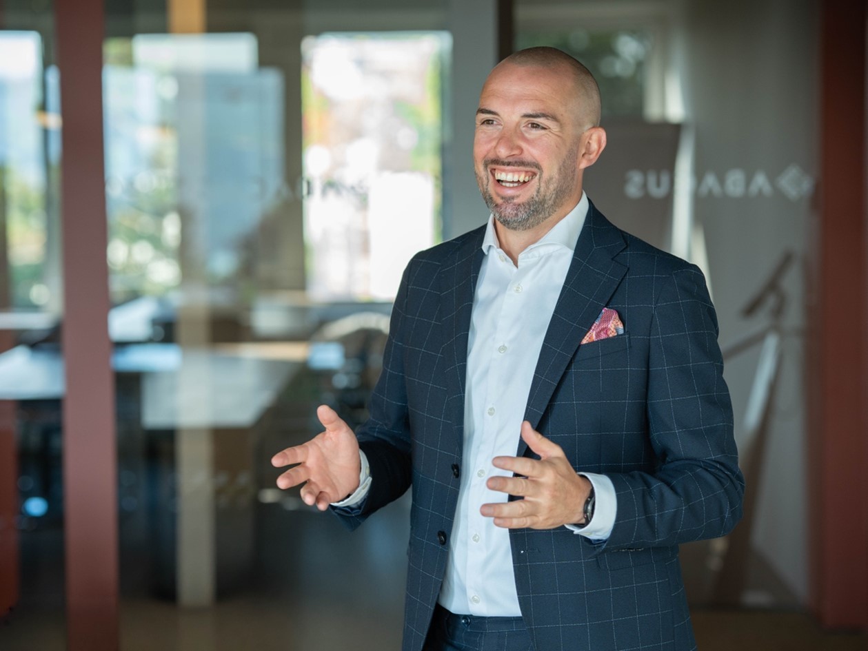 Silas Schneider, CEO, Abacus Business Solutions AG