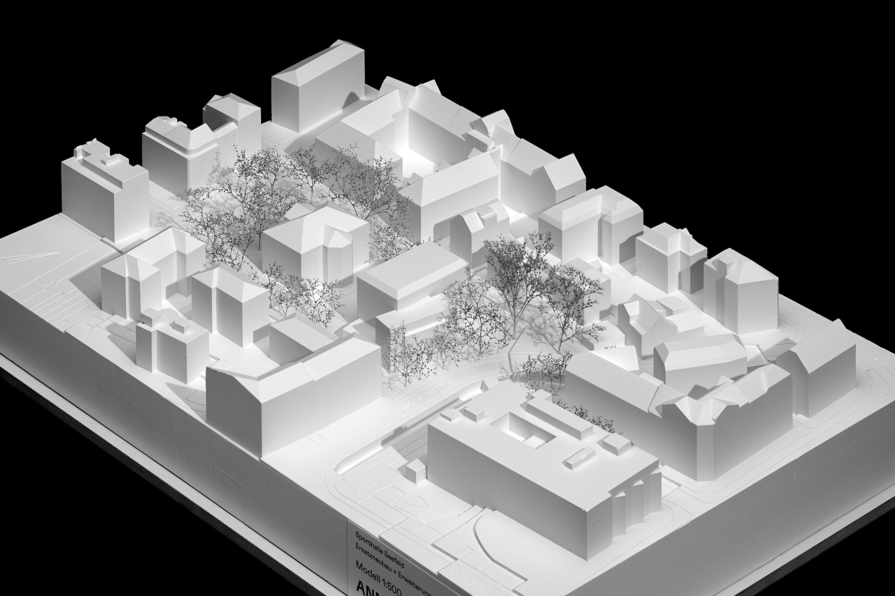 Modellfoto Siegerprojekt Ersatzneubau Sporthalle Seefeld Stadt Zürich