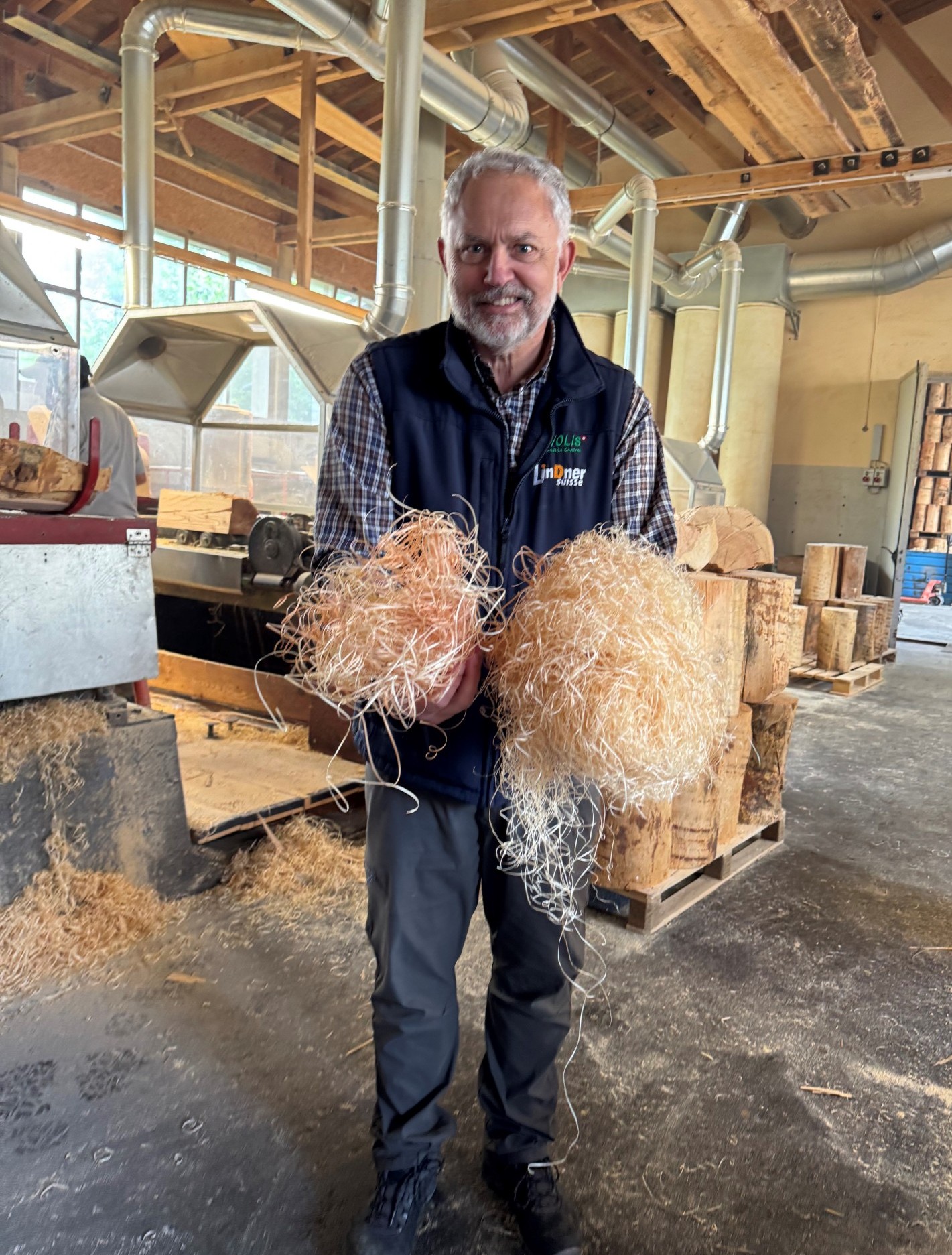 Schweizer Holzwolle aus Wattwil von der Lindner Suisse GmbH im Firmenporträt.