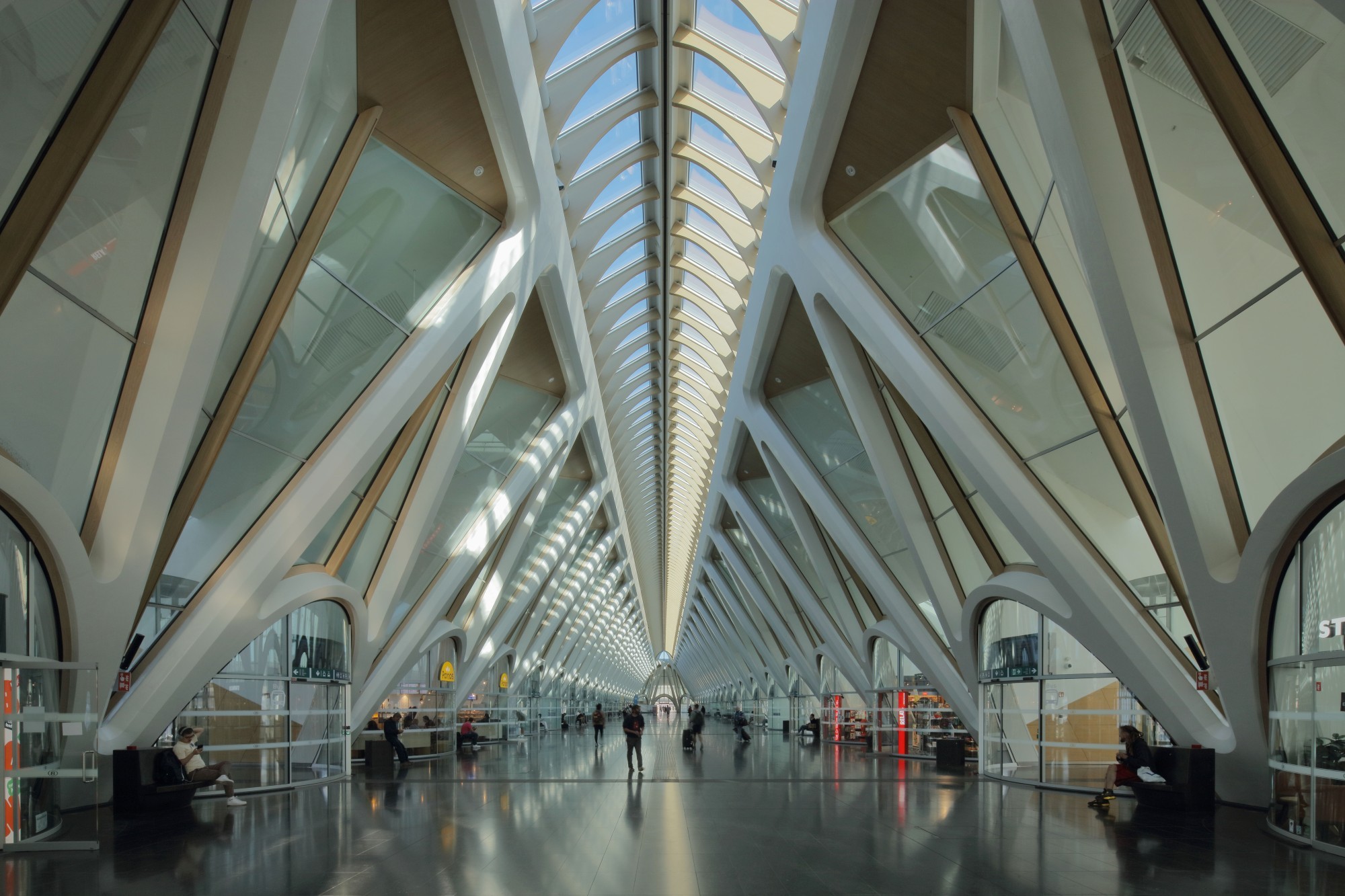 Mons_Eurogare_fertig_13