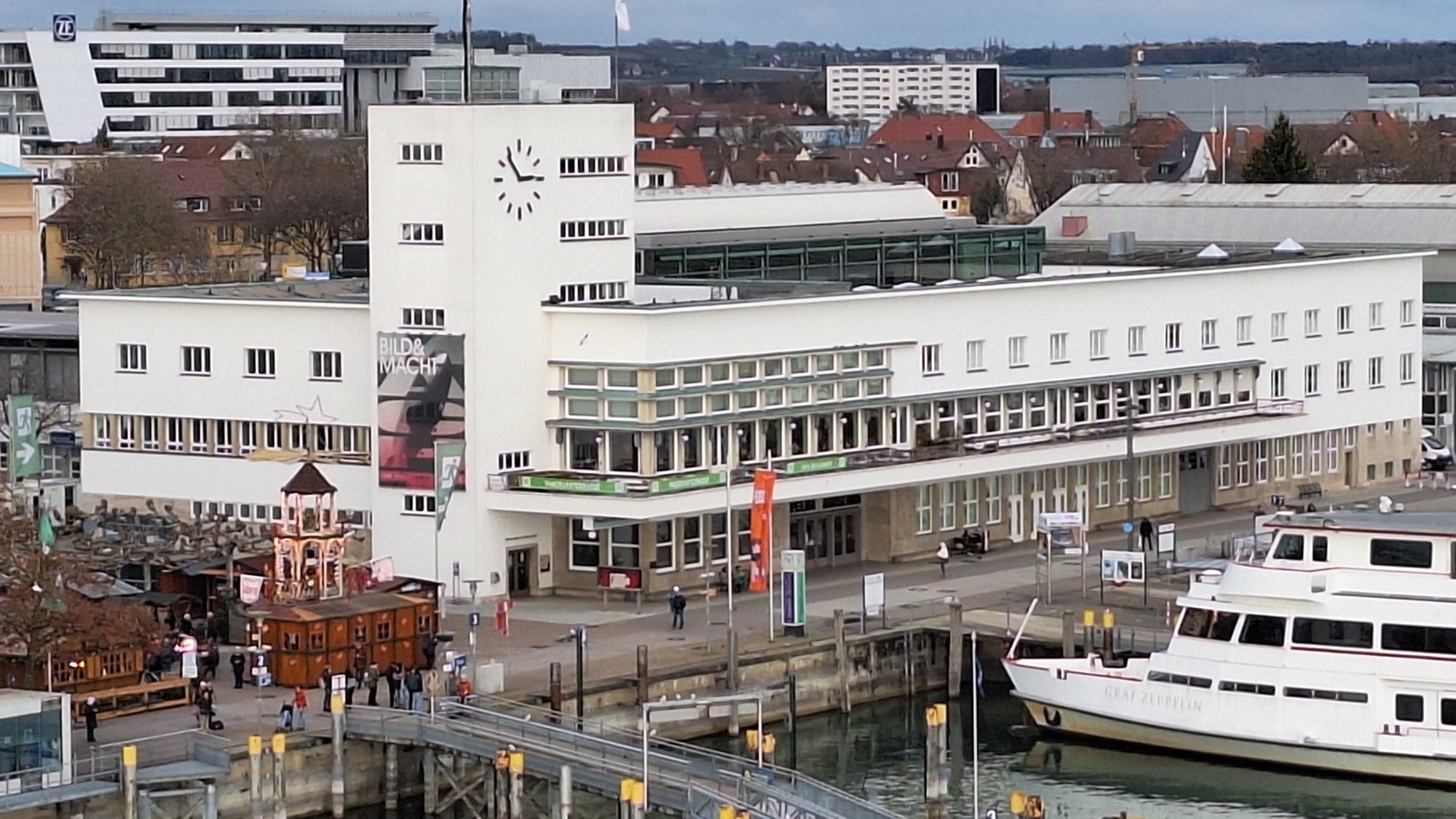 Der Hafenbahnhof in Friedrichshafen (De) am Bodensee