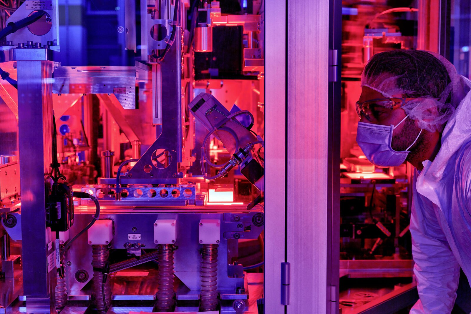 DB2023AL00163_web_1600