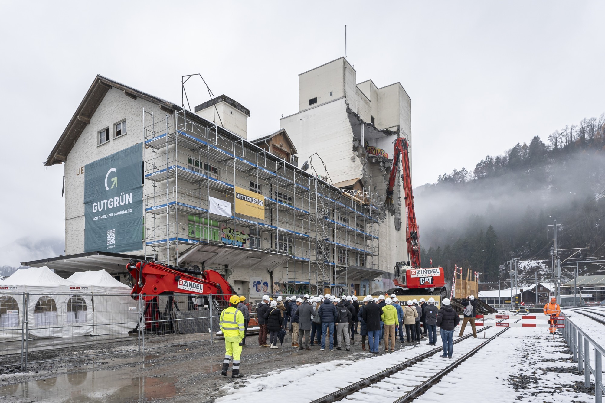 Baubeginn-Muehleturm-Gruesch-2023-18