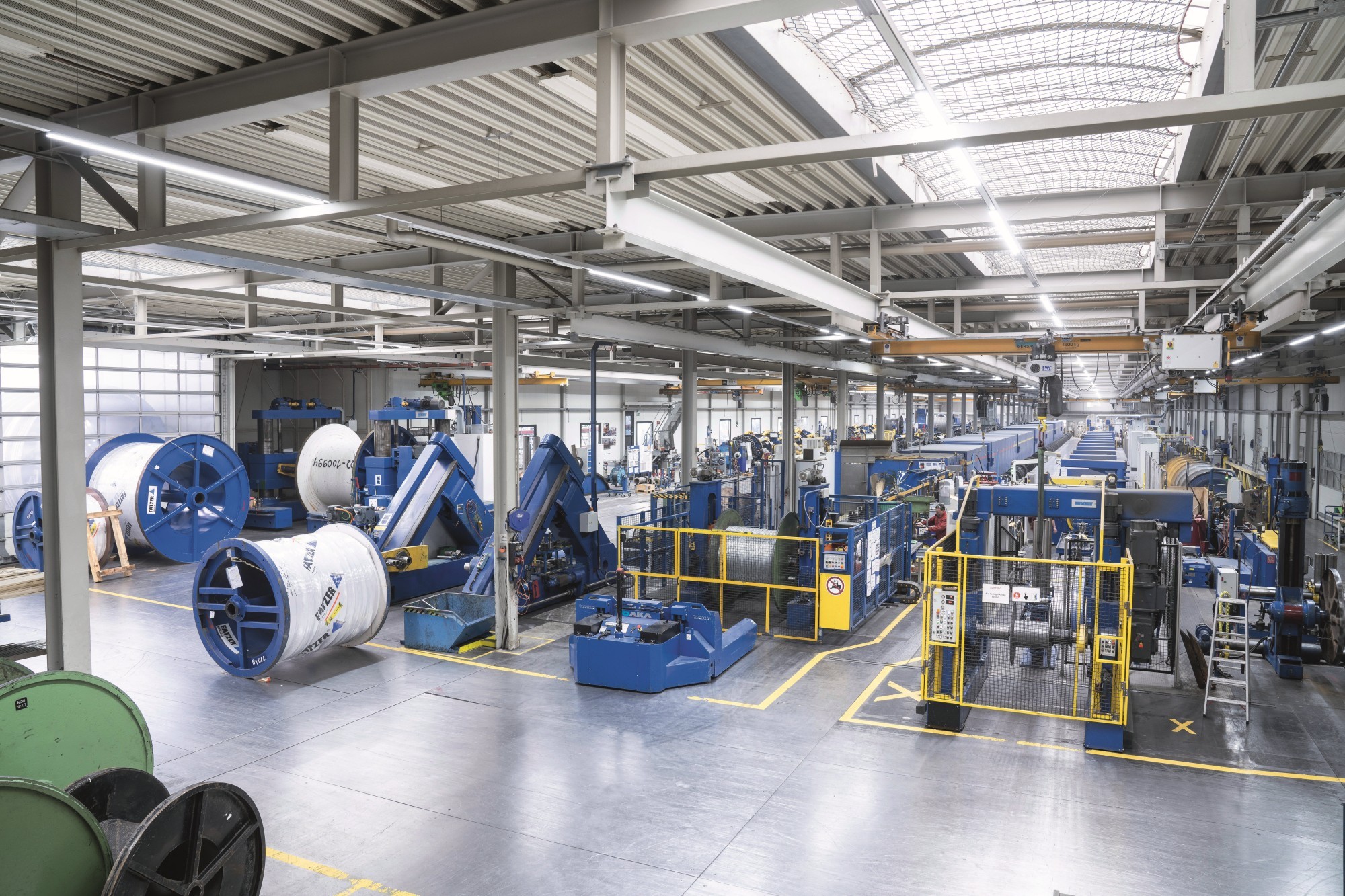 Eine Produktionshalle des Hochleistungs-Seilspezialisten Fatzer AG Romanshorn