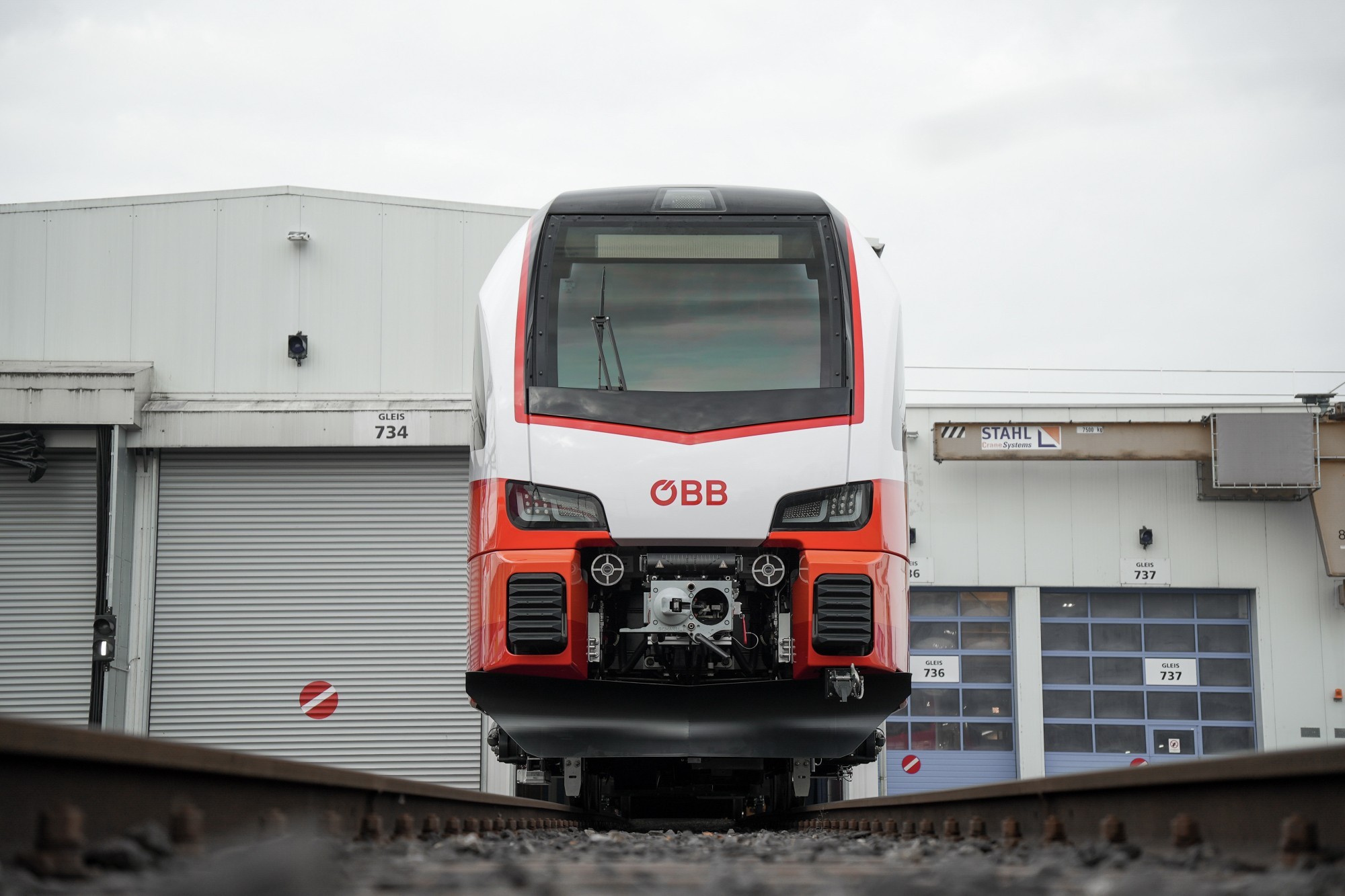 FLIRT Akku von Stadler für ÖBB_front