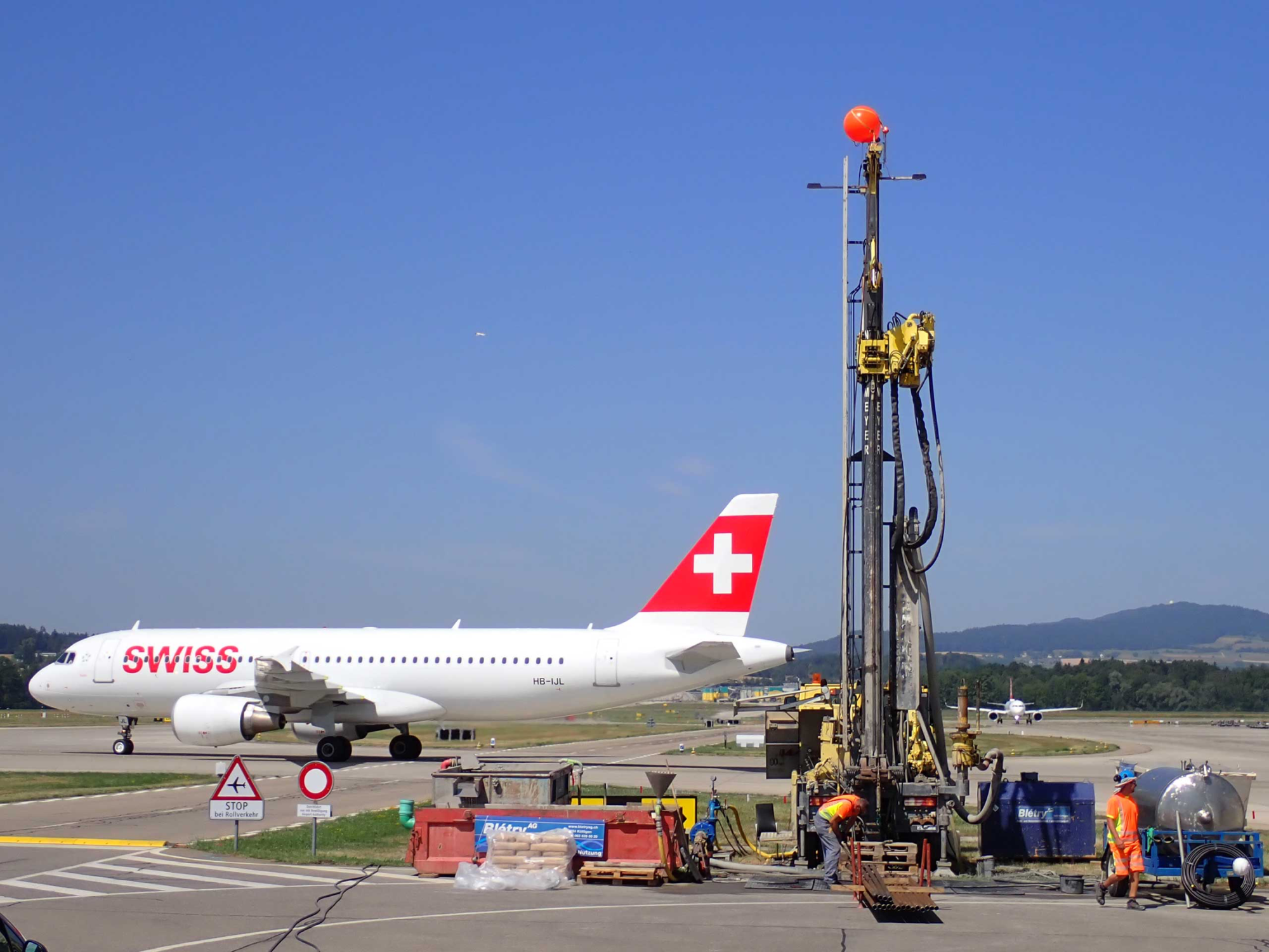 Erschliessung_natürlicher_Wärme-_und_Kältespeicher_Flughafen 2@Flufhafen Zürich AG