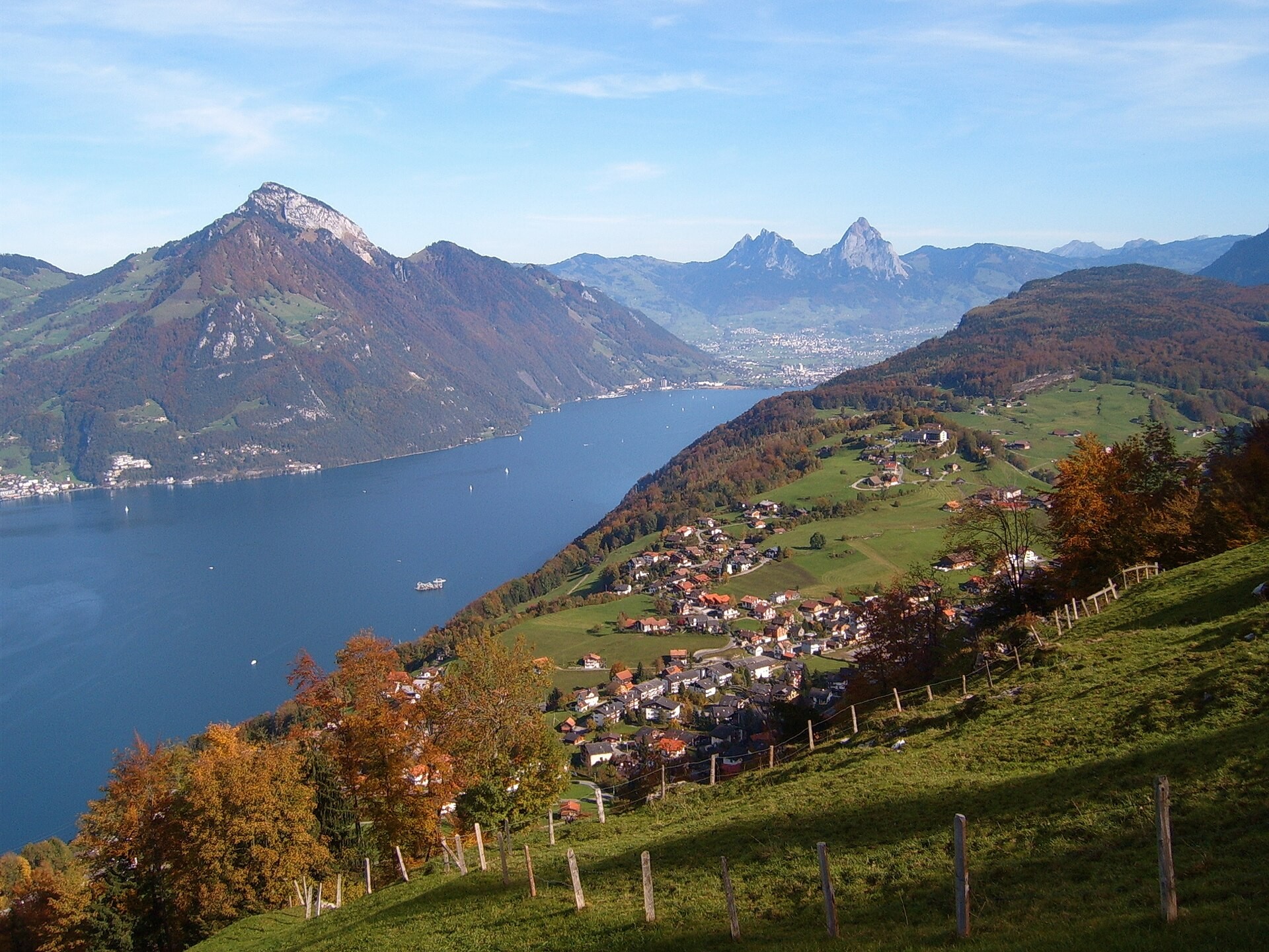 Blick auf die Gemeinde Emmetten