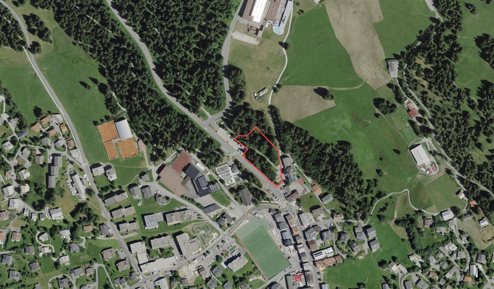Luftbild mit Standort Seniorenzentrum auf Lenzerheide