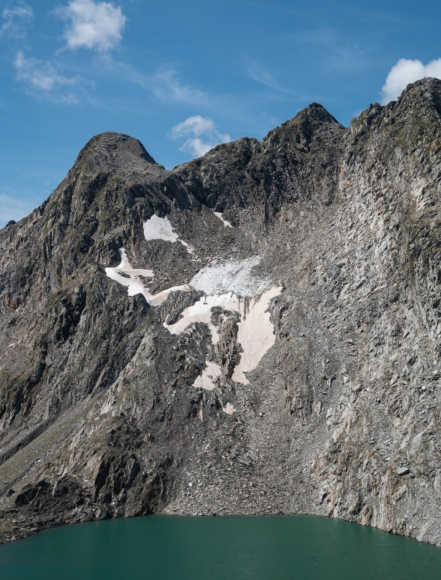 Gletscherüberrest am Lai Verd, am Lukmanierpass.