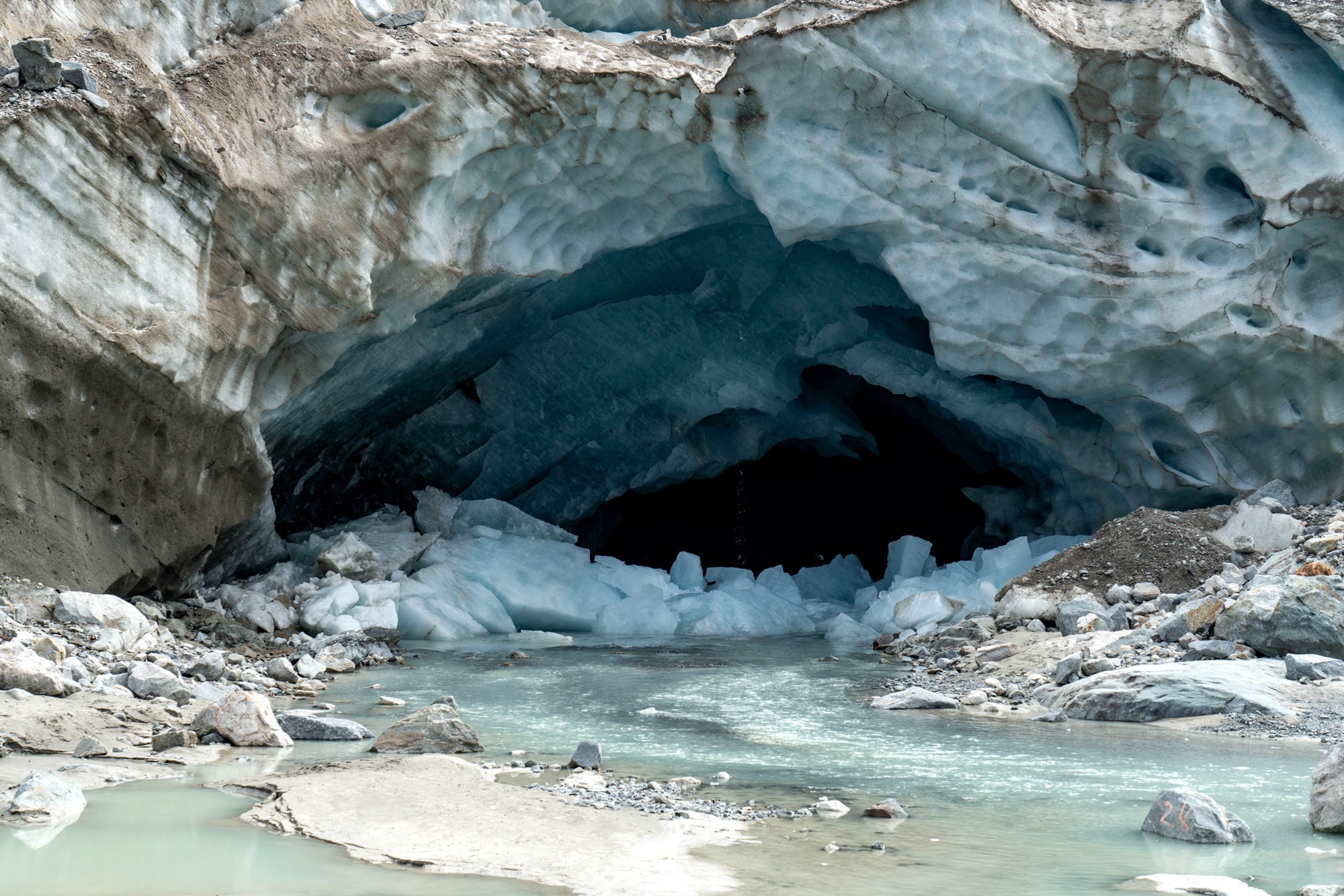 Gletschertor am Morteratschgletscher