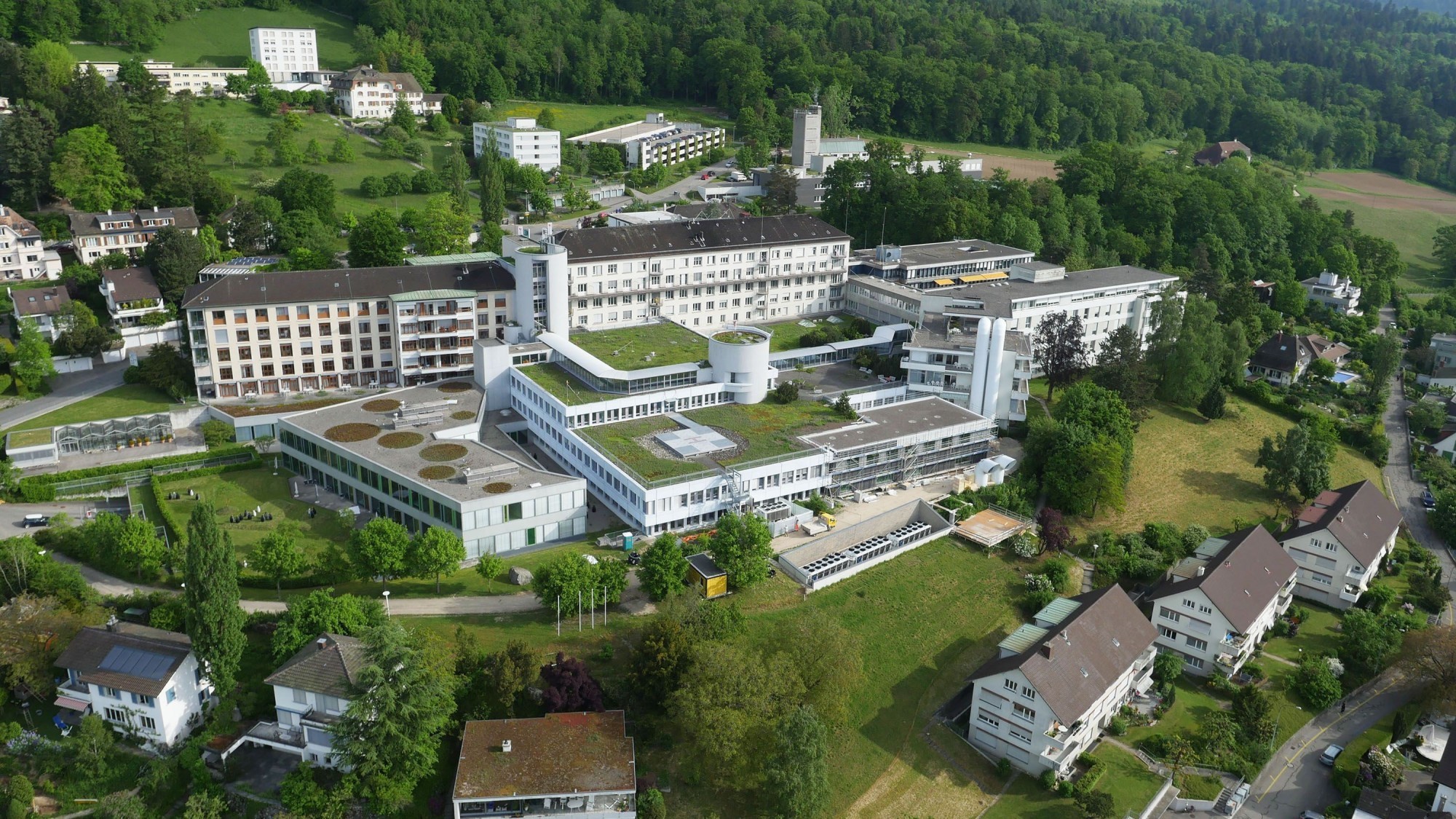 Luftaufnahme vom Spitalzentrum Biel