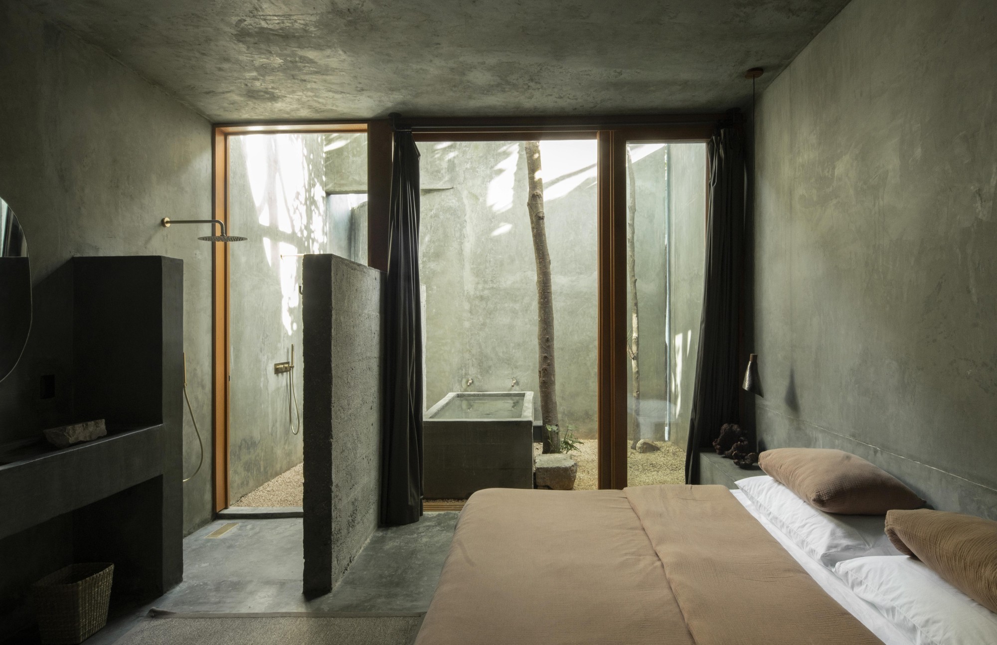 Casa Gruta, Valladolid, Salvador Román & Adela Mortera