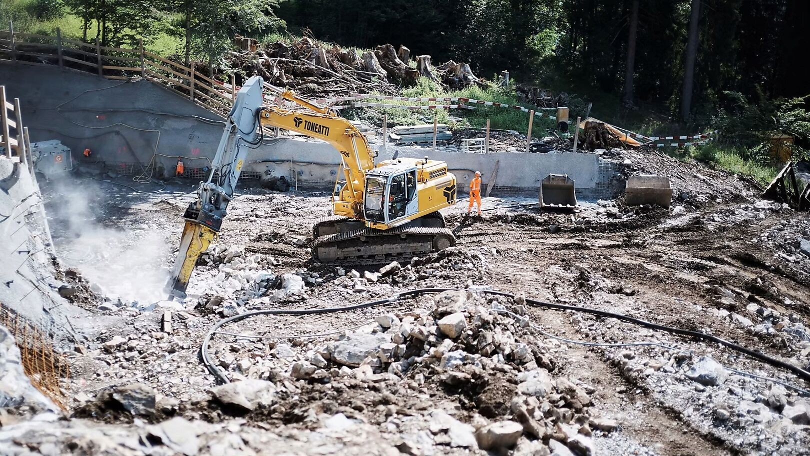 Bauarbeiten für den Entwässerungsstollen Braunwald