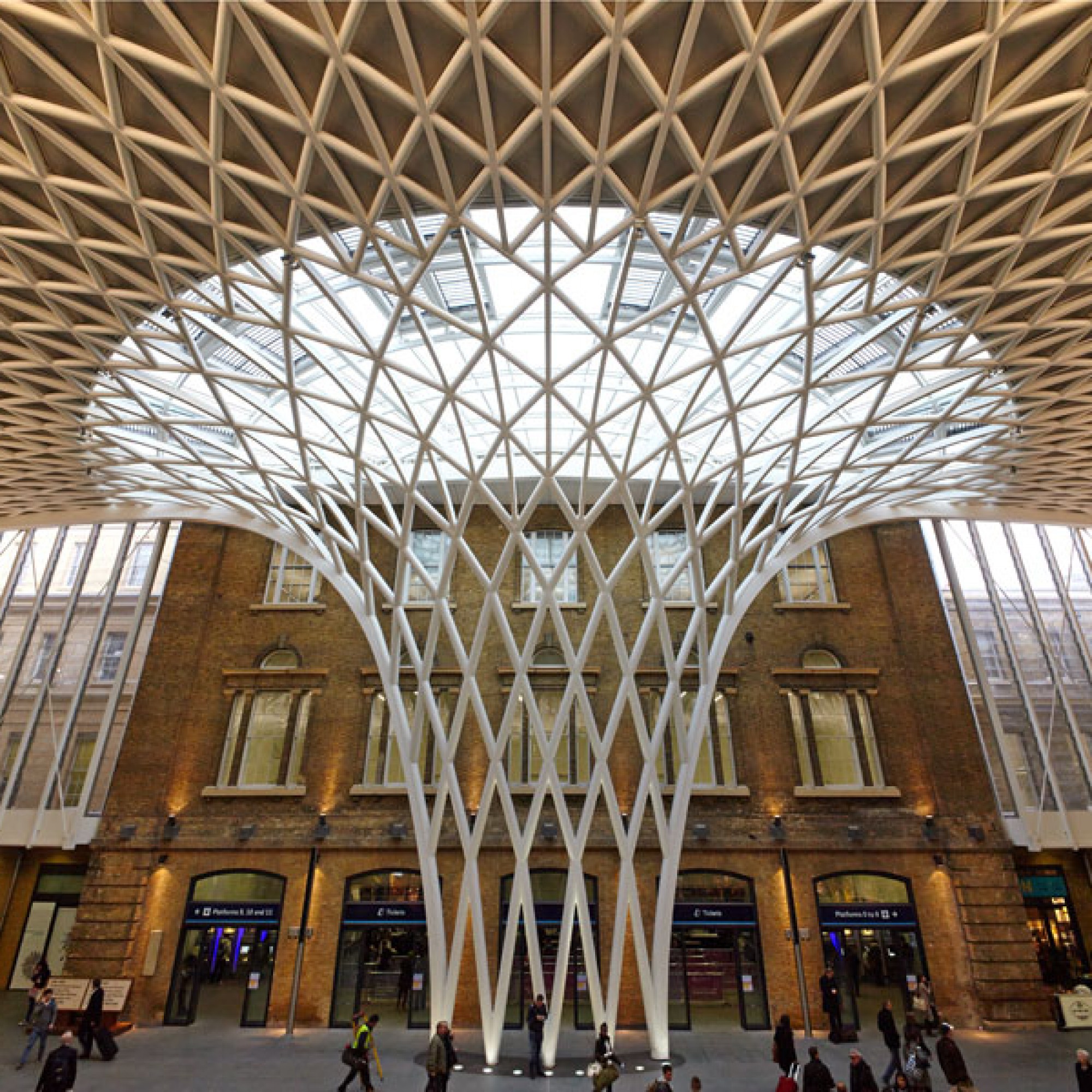 King's Cross Railway Station, Shigehiro Ono