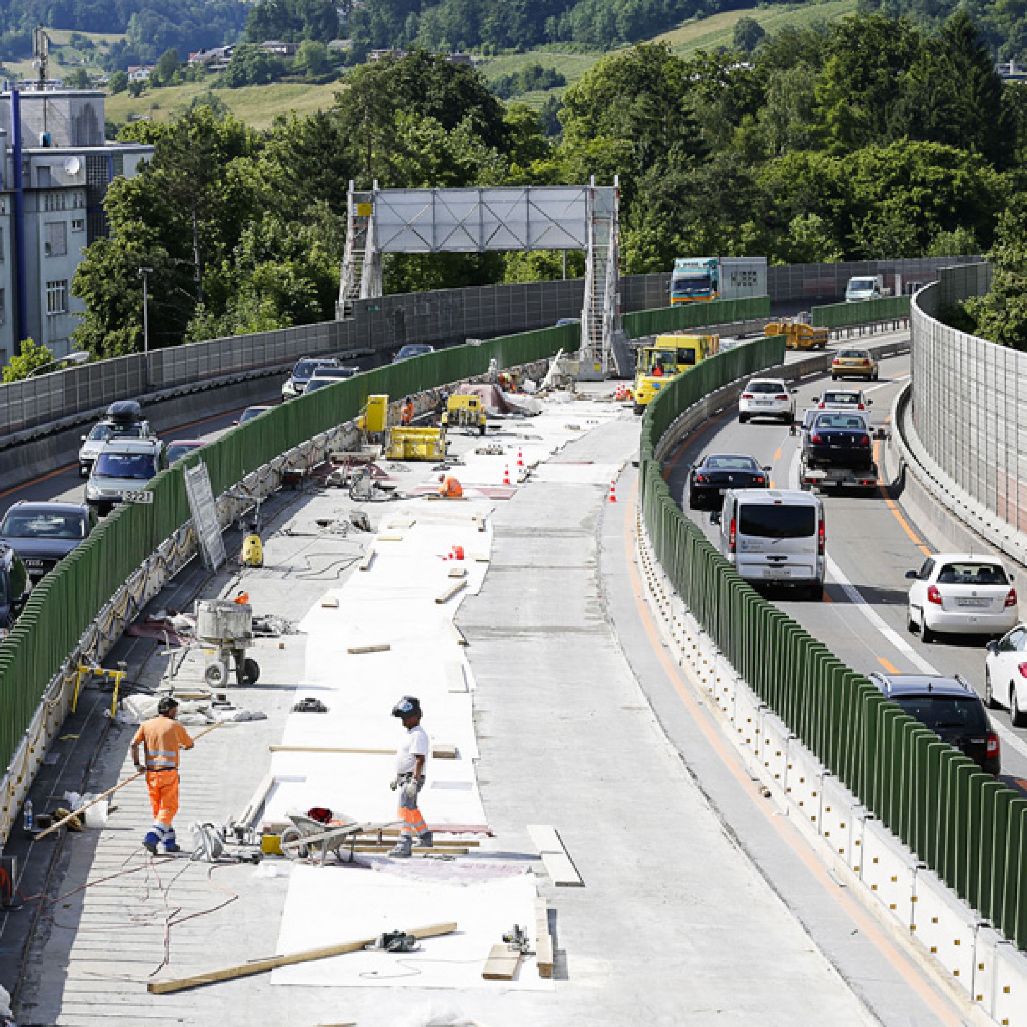 Bauarbeiten auf der Tössbrücke (zvg)