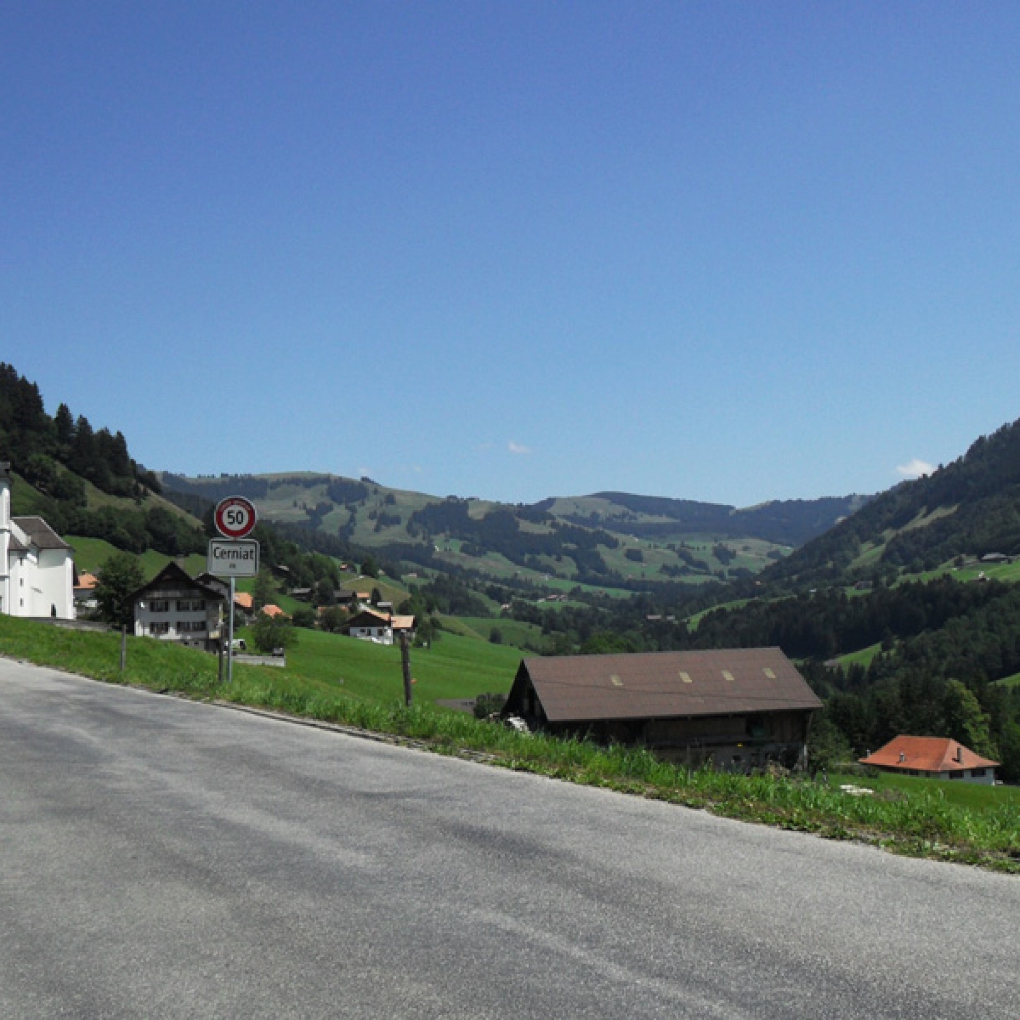 Ortsteil Cerniat der fusionierten Gemeinde Val-de-Charmey (wikimedia.org, Terfili, CC)