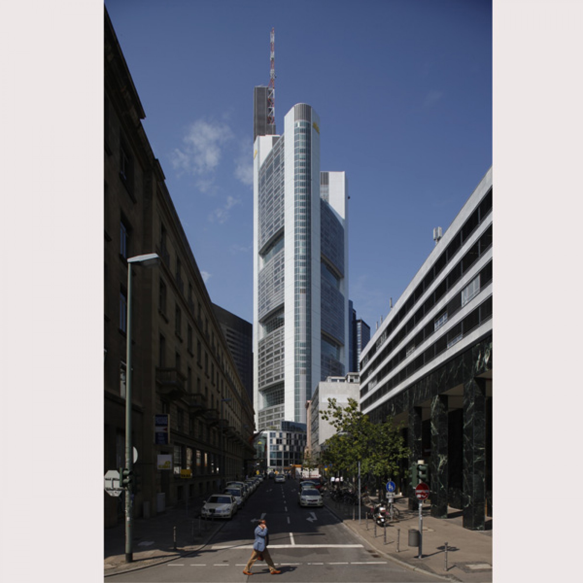 Commerzbank Tower, Foster + Partners (Uwe Dettmar, 2009)