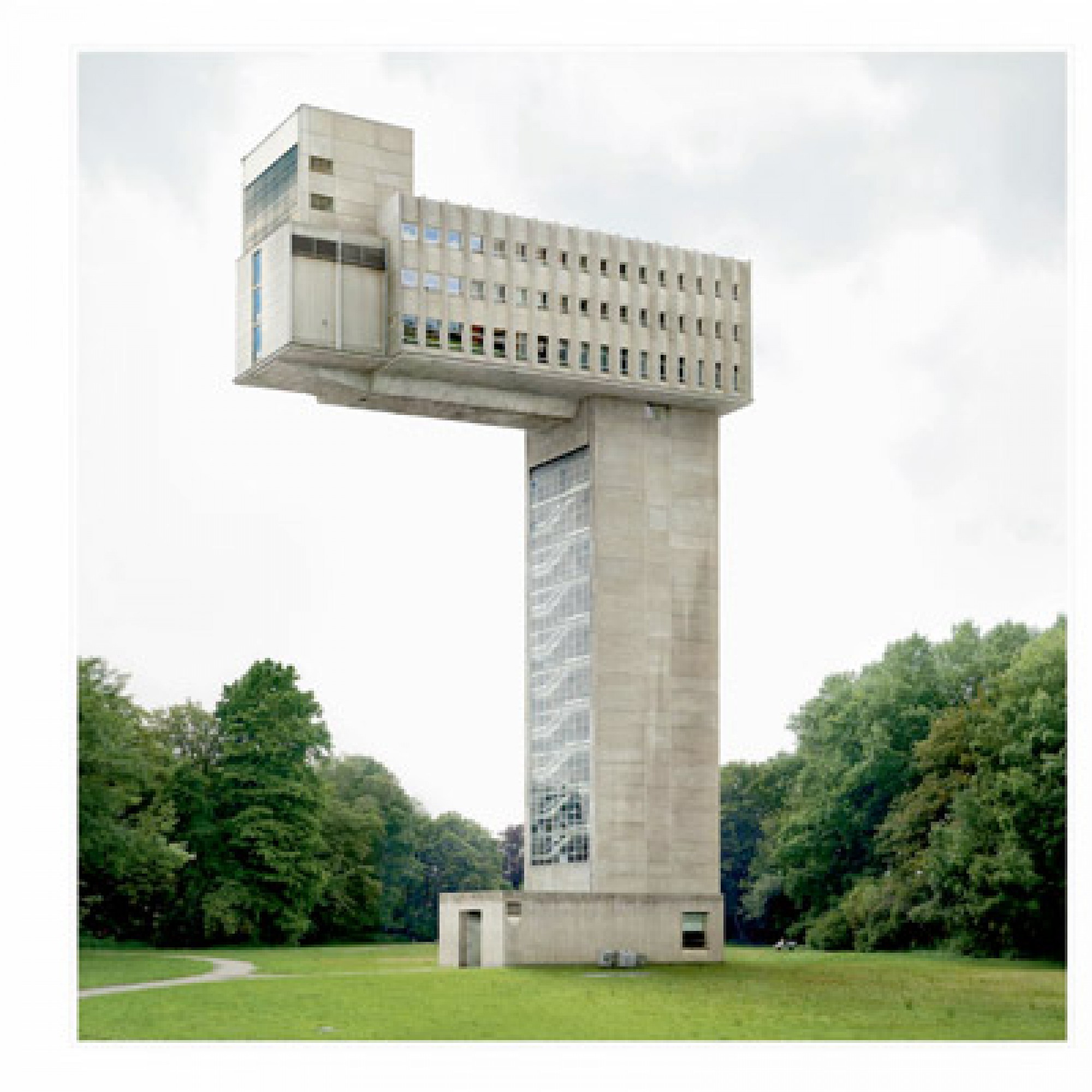 Filip Dujardin –  Fictions