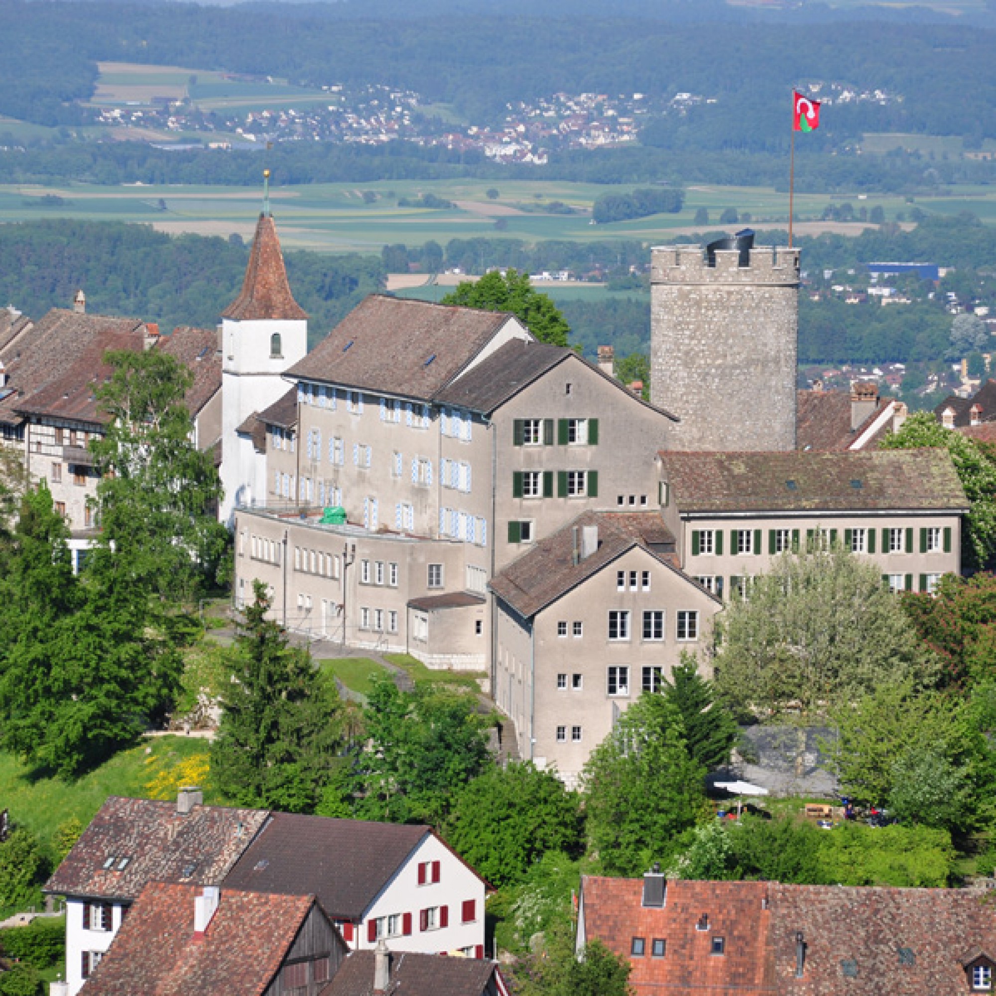 Regensberg ZH (wikimedia.org, Roland zh, CC)