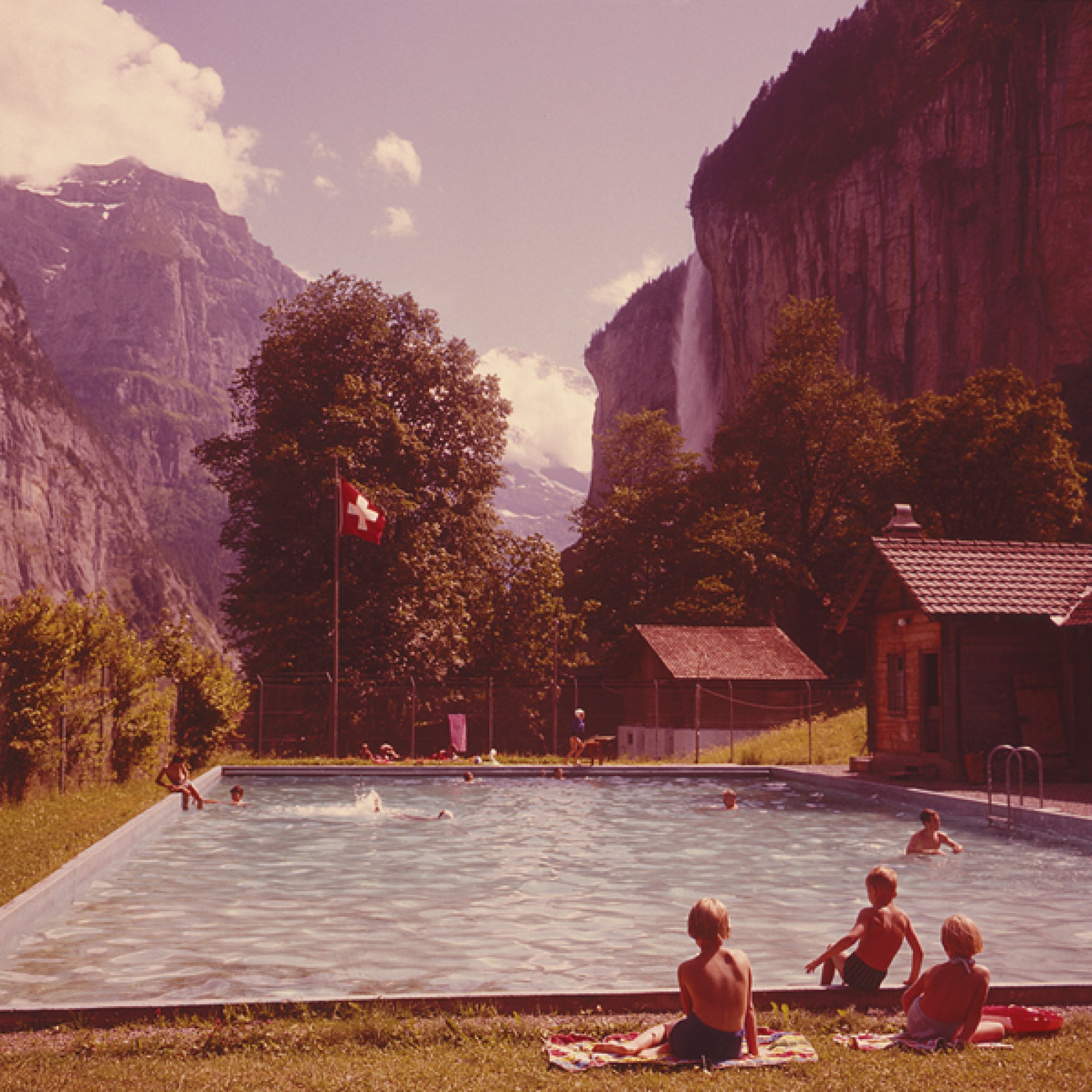 Freibad Bei der Zuben, Lauterbrunnen (BE) um 1970.  (Kunstanstalt Brügger, Meiringen / zvg)