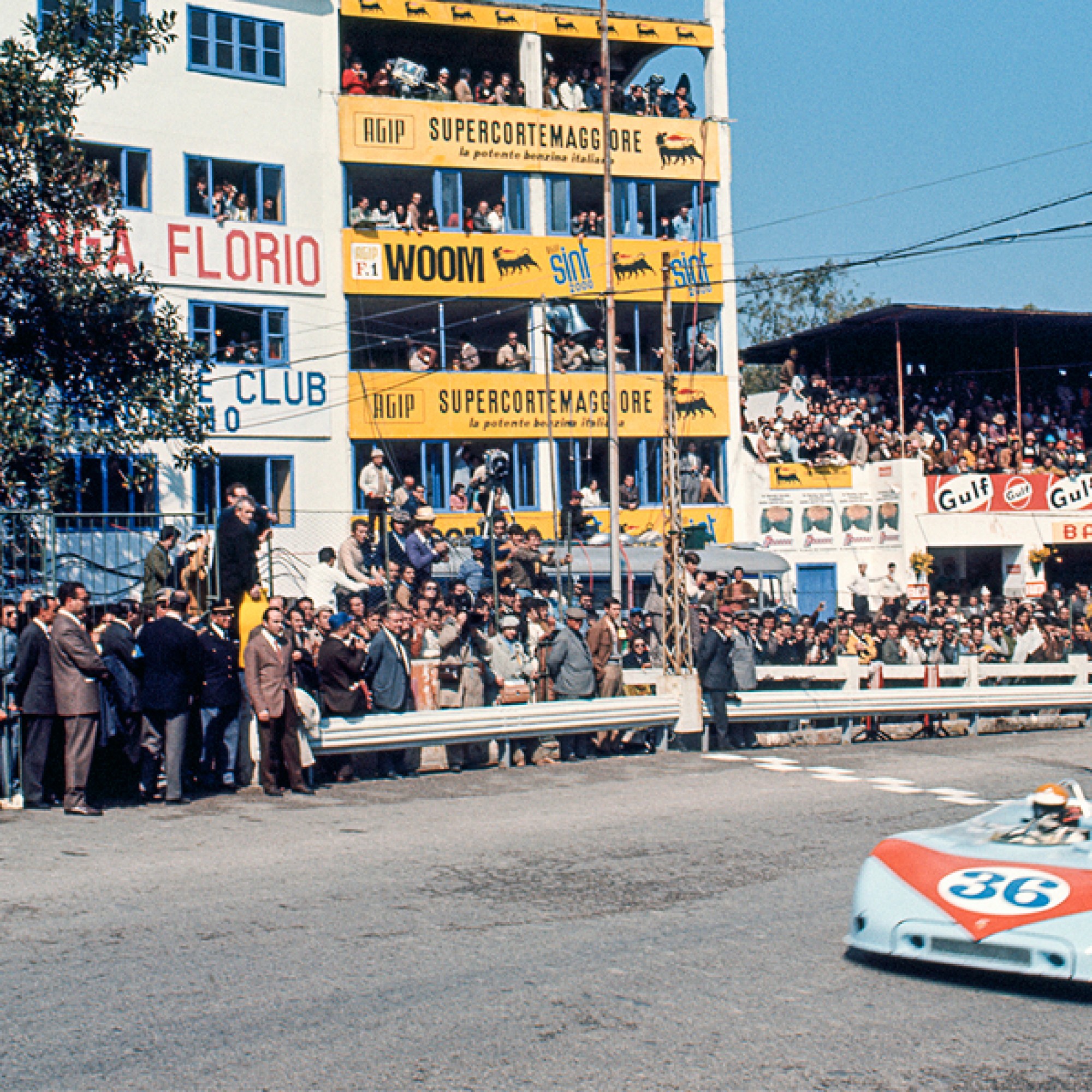 Björn Waldegård im Porsche 908/03 an der Targa Florio 1970 in Sizilien. Foto: Tony Triolo.  (motorsportfriends.ch, Museum im Bellpark)