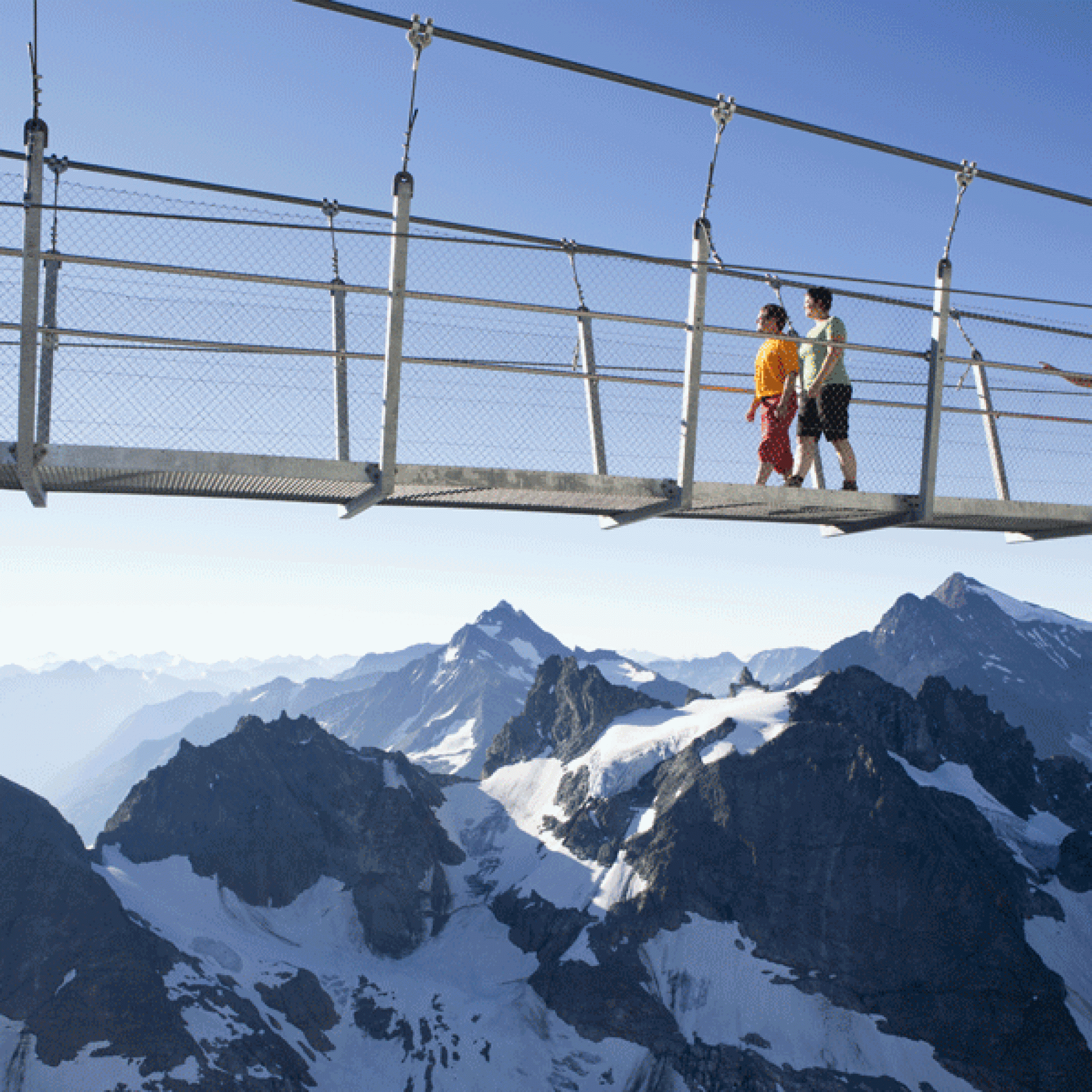 Titlis Cliff Walk: Europas höchstgelegenste Hängebrücke (5/8) / Bild: Titlis Bergbahnen
