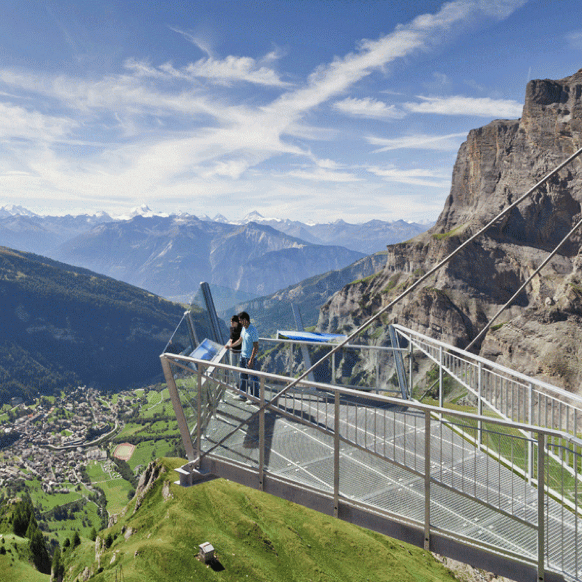 Gemmi: Filigrane Aussichtsplattform oberhalb Leukerbad (8/8) / Bild: Gemmibahnen AG