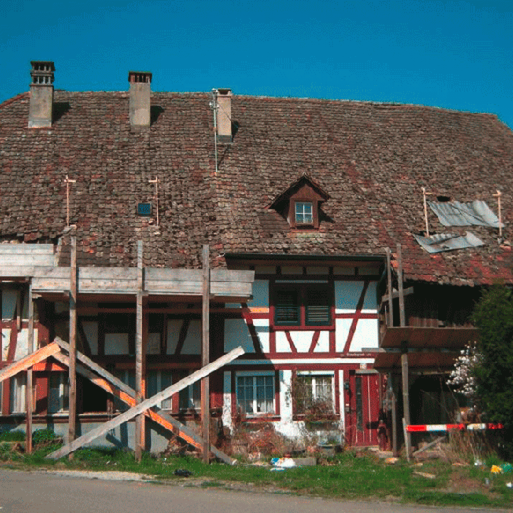 Sie könnte wieder auferstehehen: die Fröschegrueb vor dem Abbruch. (ZVH)