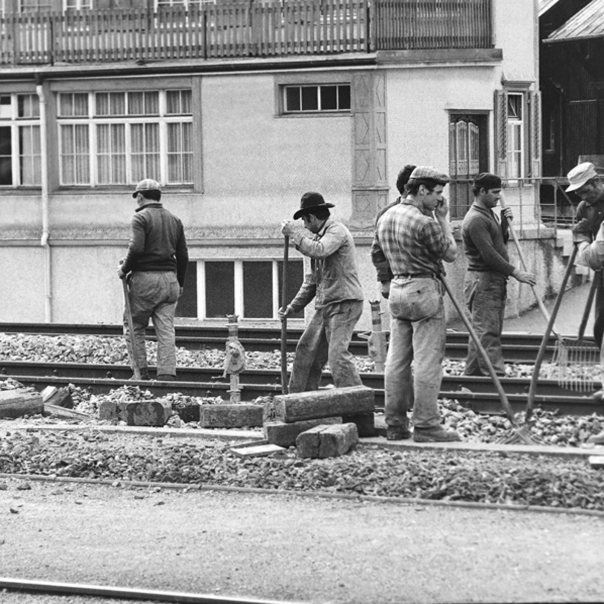 Gleisarbeiter Anfang der 1970er Jahre. o.O. (Raniero Frattini, St. Gallen)