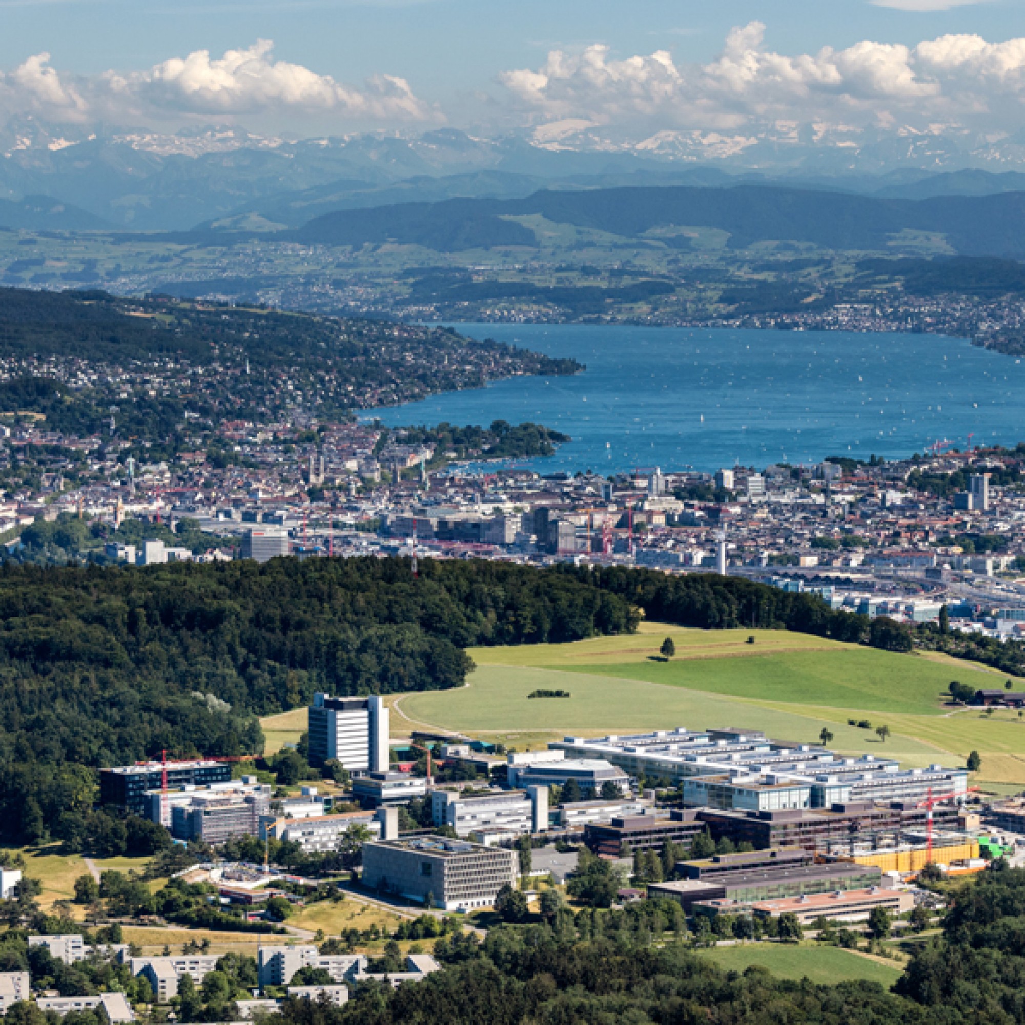 Geschütztes Ortsbild: der Campus der ETH auf dem Hönggerberg in Zürich. (ETH Zürich / Alessandro Della Bella)