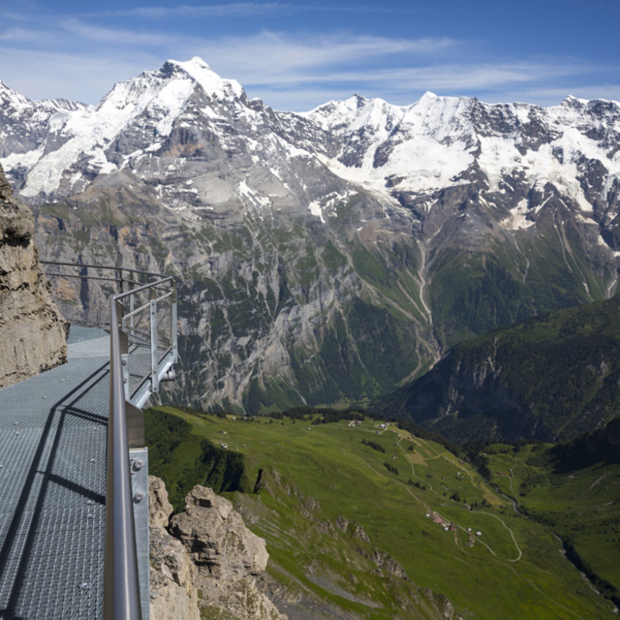 Der neue Thrill Walk am Schilthorn (Bilder: Markus Födisch für Schilthornbahn AG)