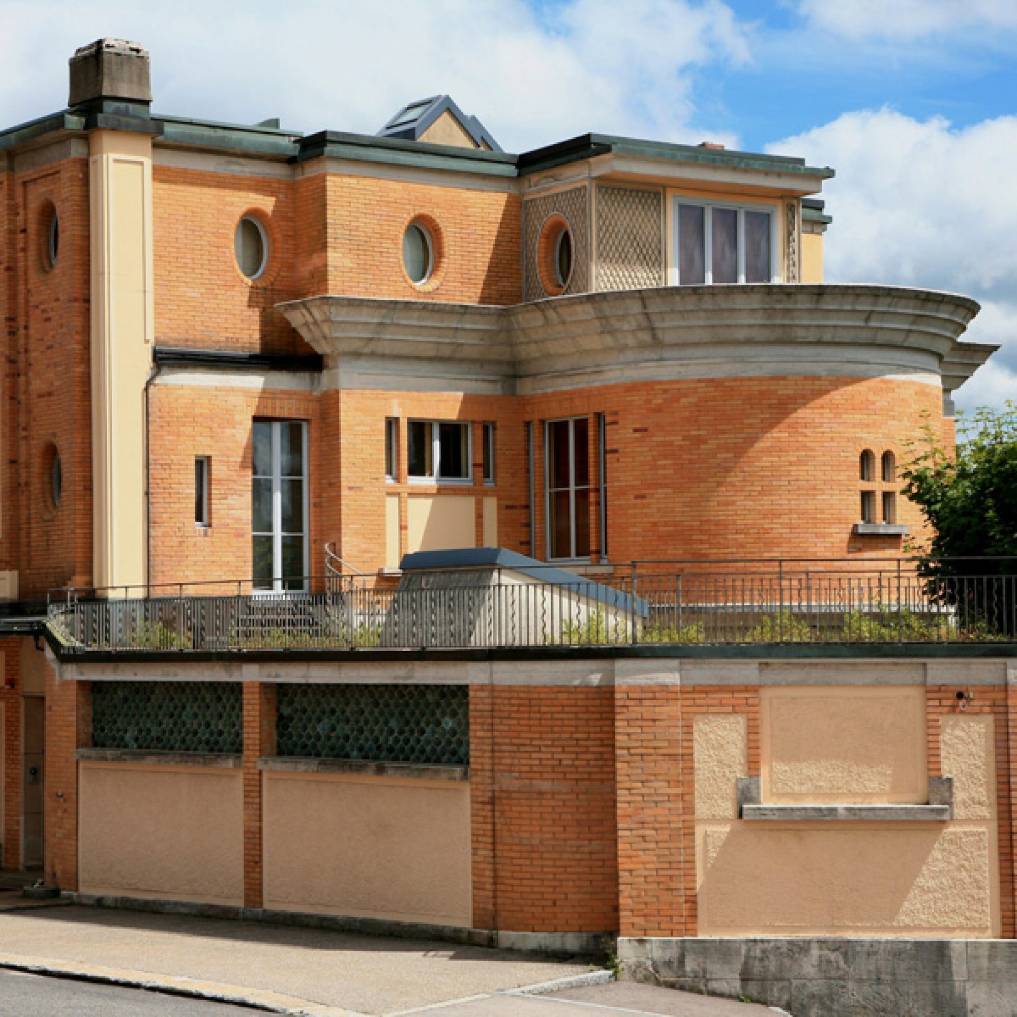 …und die Villa Schwob, ebenfalls in La Chaux-de-Fonds. (Schwizgebel, CC BY-SA 3.0, commons.wikimedia.org)