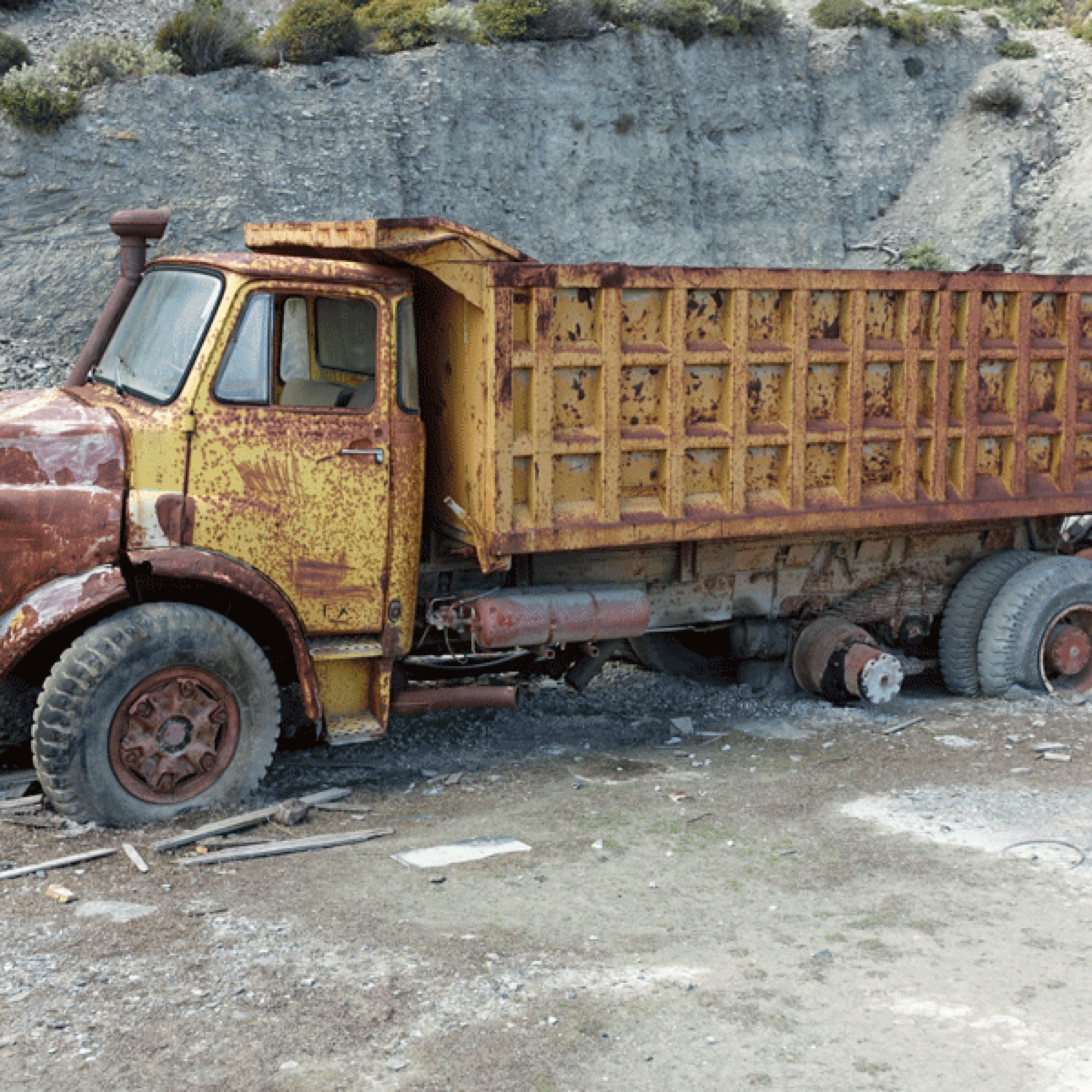 Ausgediente Baumaschinen (Bilder Urs Rüttimann)