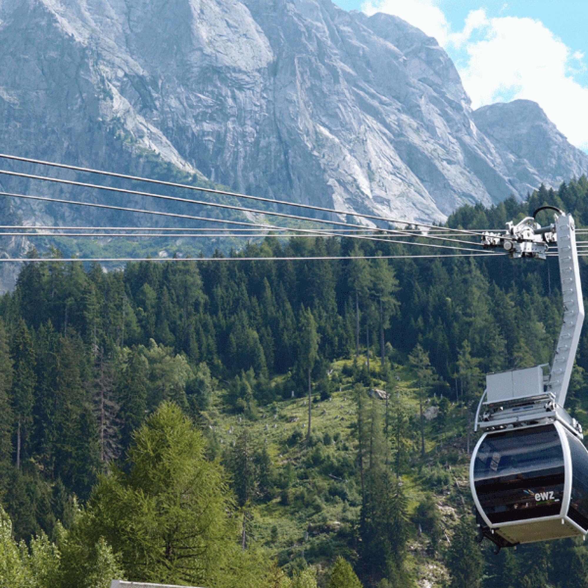 1/4 Rundum erneuert präsentiert sich die Albigna-Seilbahn im oberen Bergell. (Bilder: EWZ)