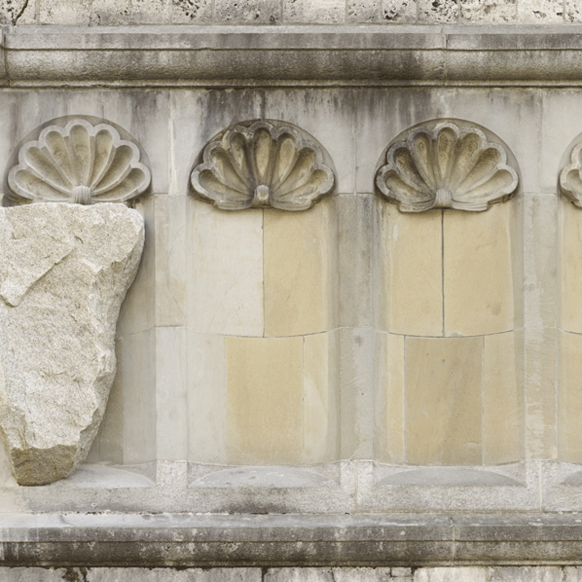 ...stehen in den Figurnischen. (Studio Willen/Landesmuseum)