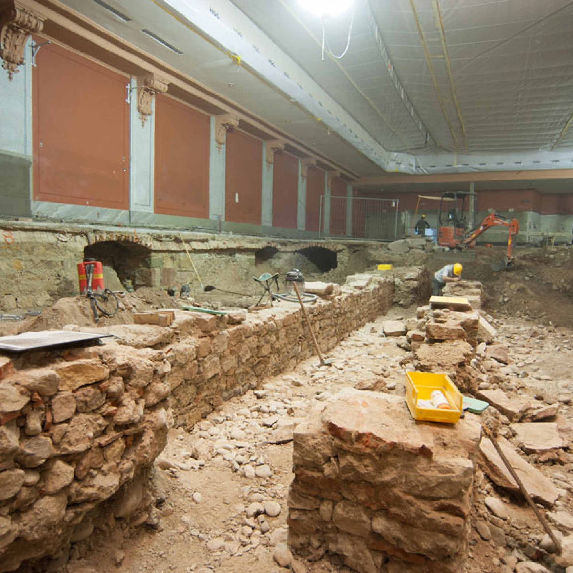Grabungen unter dem Casino: Dieses Foto ist auf den Facebook-Seiten der Archäologischen Bodenforschung zu sehen (zvg)