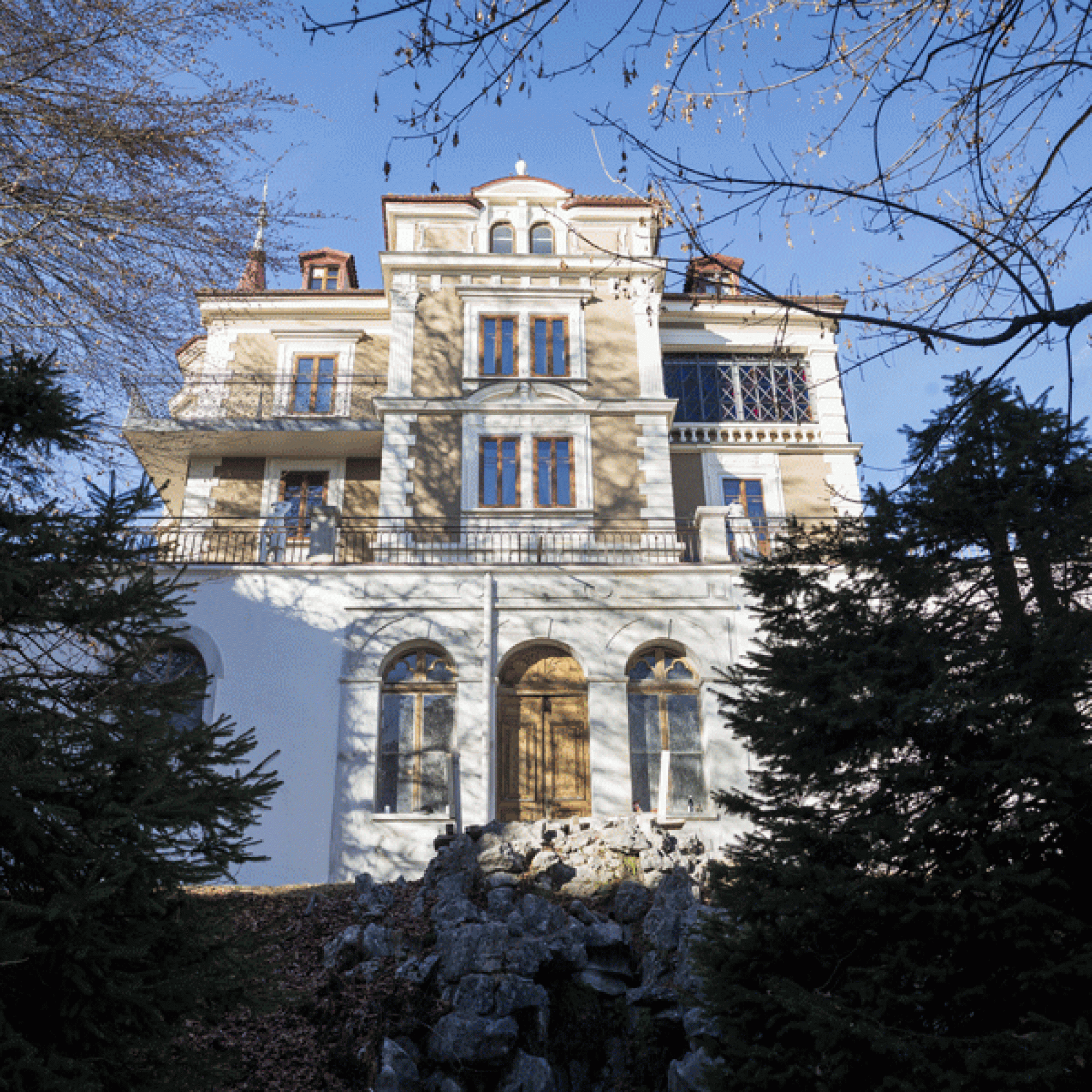 Neu für Ferienaufenthalte zugänglich: Domaine des Tourelles in La Chaux-de-Fonds (Lucas Vuitel für Ferien im Baudenkmal)