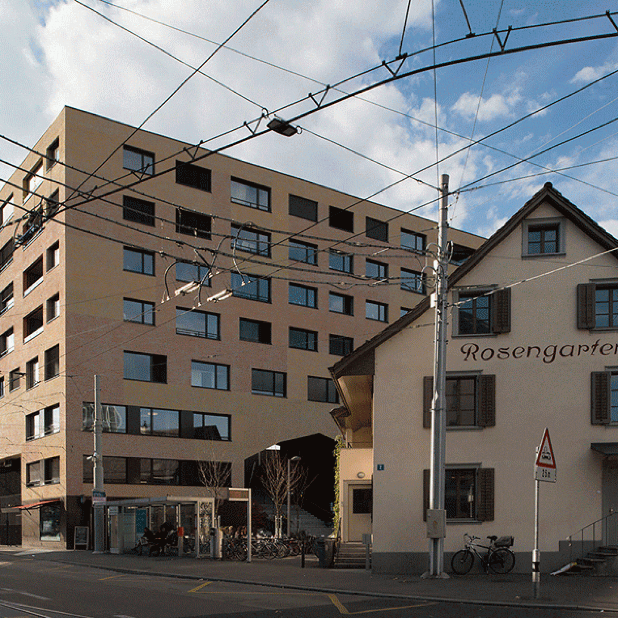 Kalkbreite in Zürich, Station der Baudenkmal-Rundgänge (Amt für Städtebau)