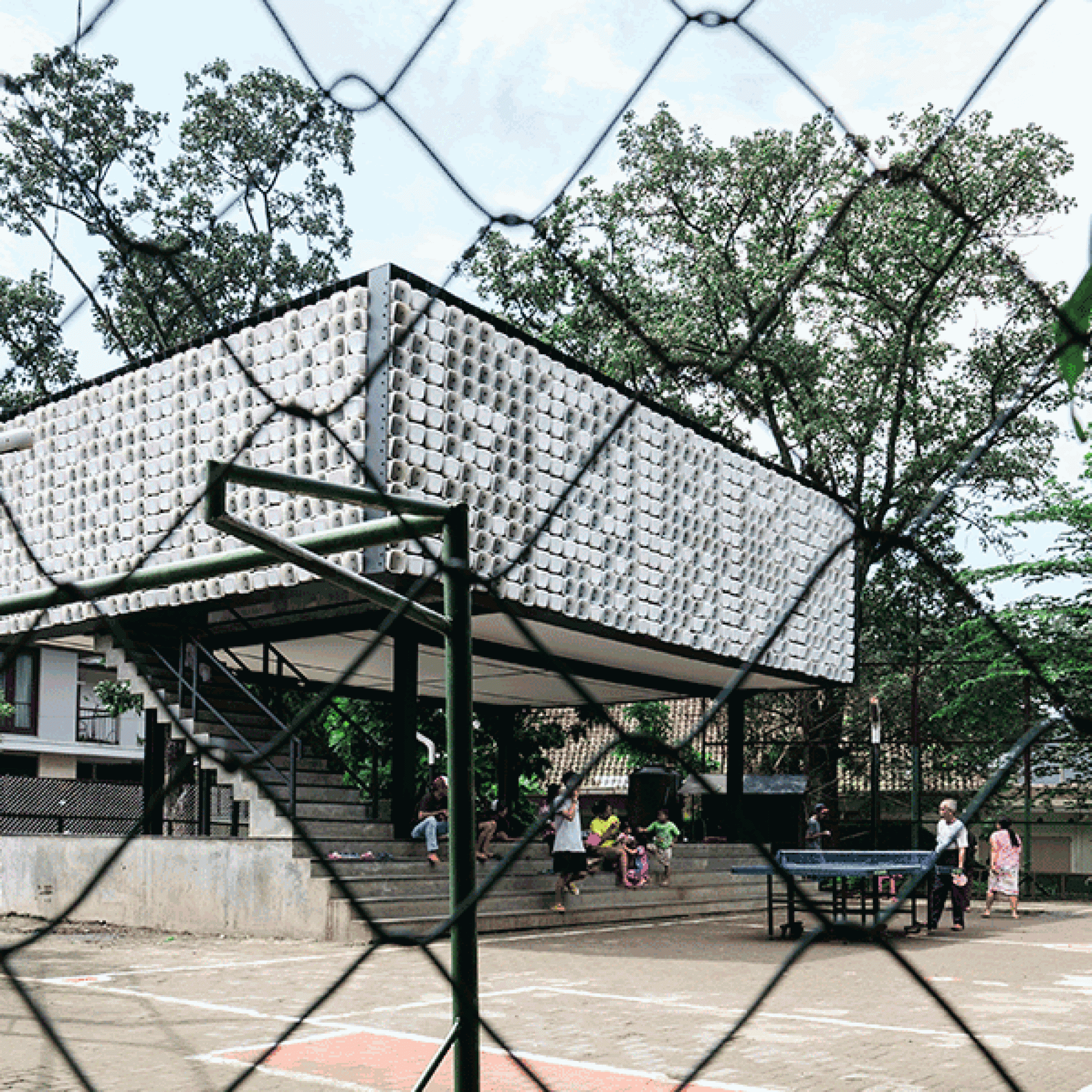 Die Bühne, auf der der Pavillon gebaut wurde, bestand bereits vorher. ( Sanrok studio/ SHAU)