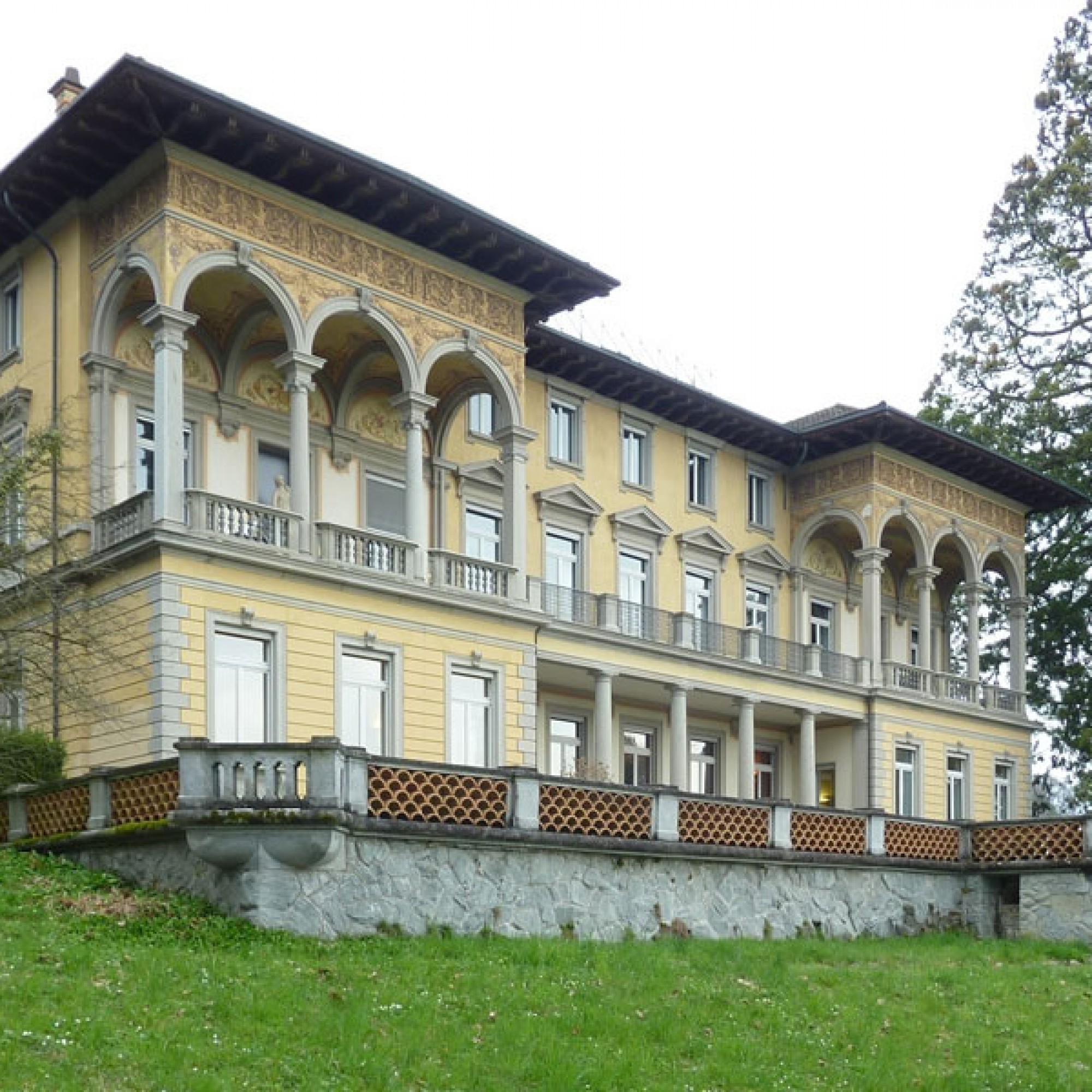 Villa Bellerive: Prachtvolle Fabrikantenvilla in Luzern. (Bild: © Kantonale Denkmalpflege Luzern)